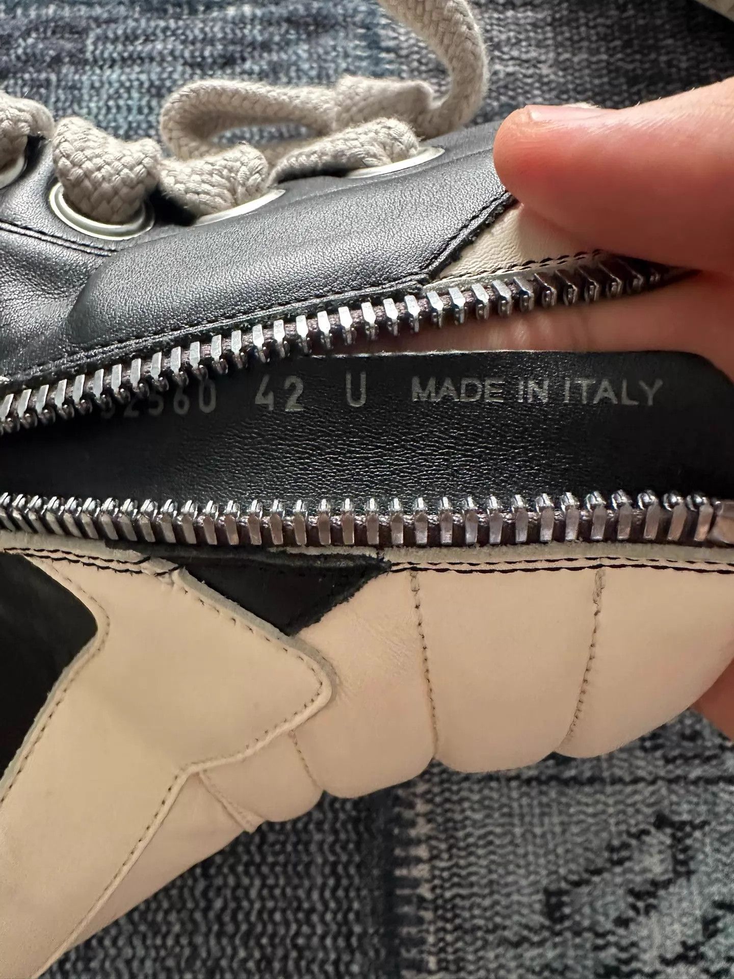 Rick Owens Rick Owens Mainline Thick Laces Triangular 42 Good Size US 9 / EU 42 - 6 Thumbnail