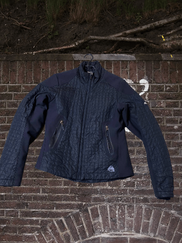 Nike ACG 🔥Rare Nike vintage metallic swoosh logo softshell jacket Size US M / EU 48-50 / 2 - 1 Thumbnail