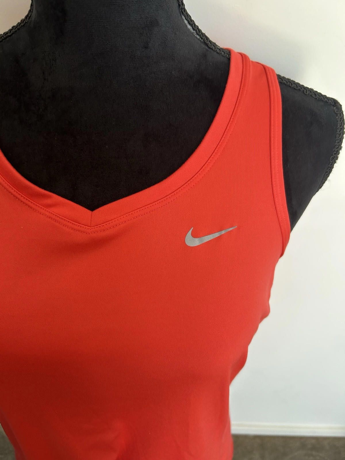 Nike Nike Running Dri Fit Singlet Activewear top - Size L (005) Size L / US 10 / IT 46 - 9 Thumbnail