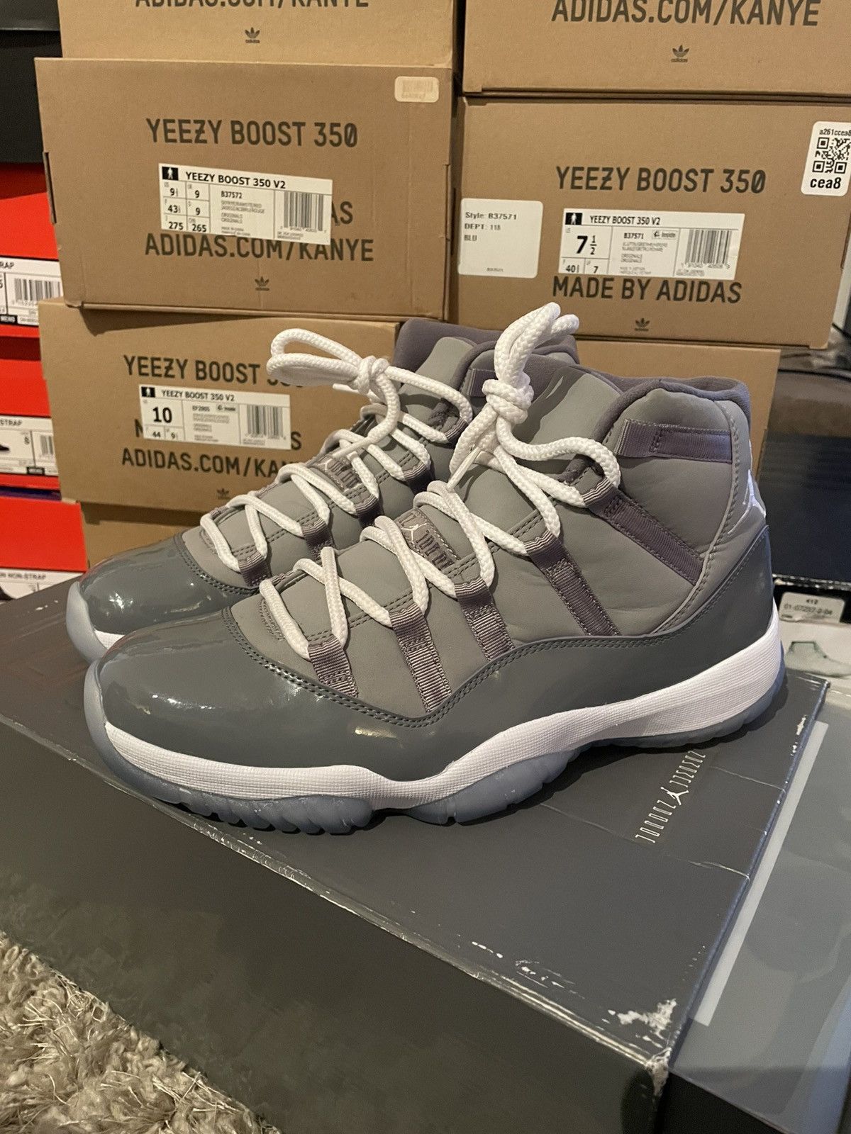 Jordan Brand Jordan 11 Cool Grey 2011 Release Size US 9 / EU 42 - 1 Thumbnail