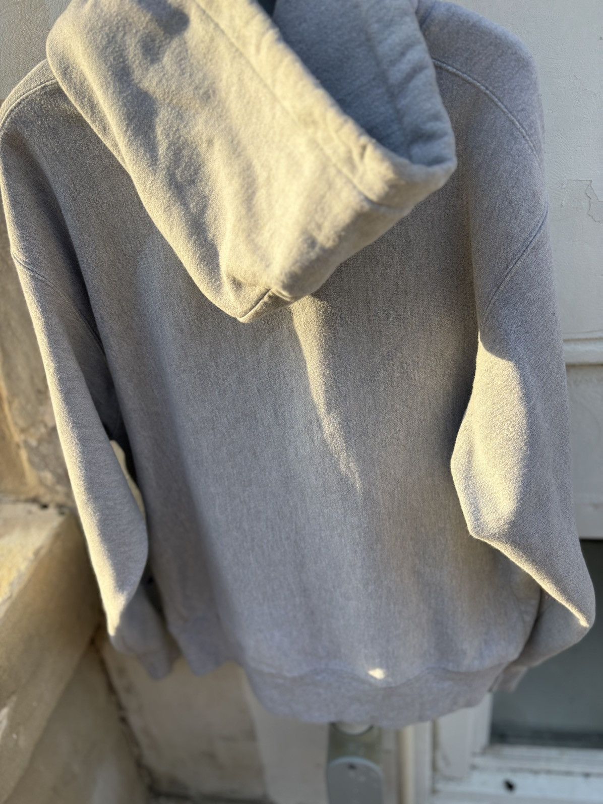 MoMA Champion Hoodie - MoMA Edition Size US L / EU 52-54 / 3 - 3 Thumbnail