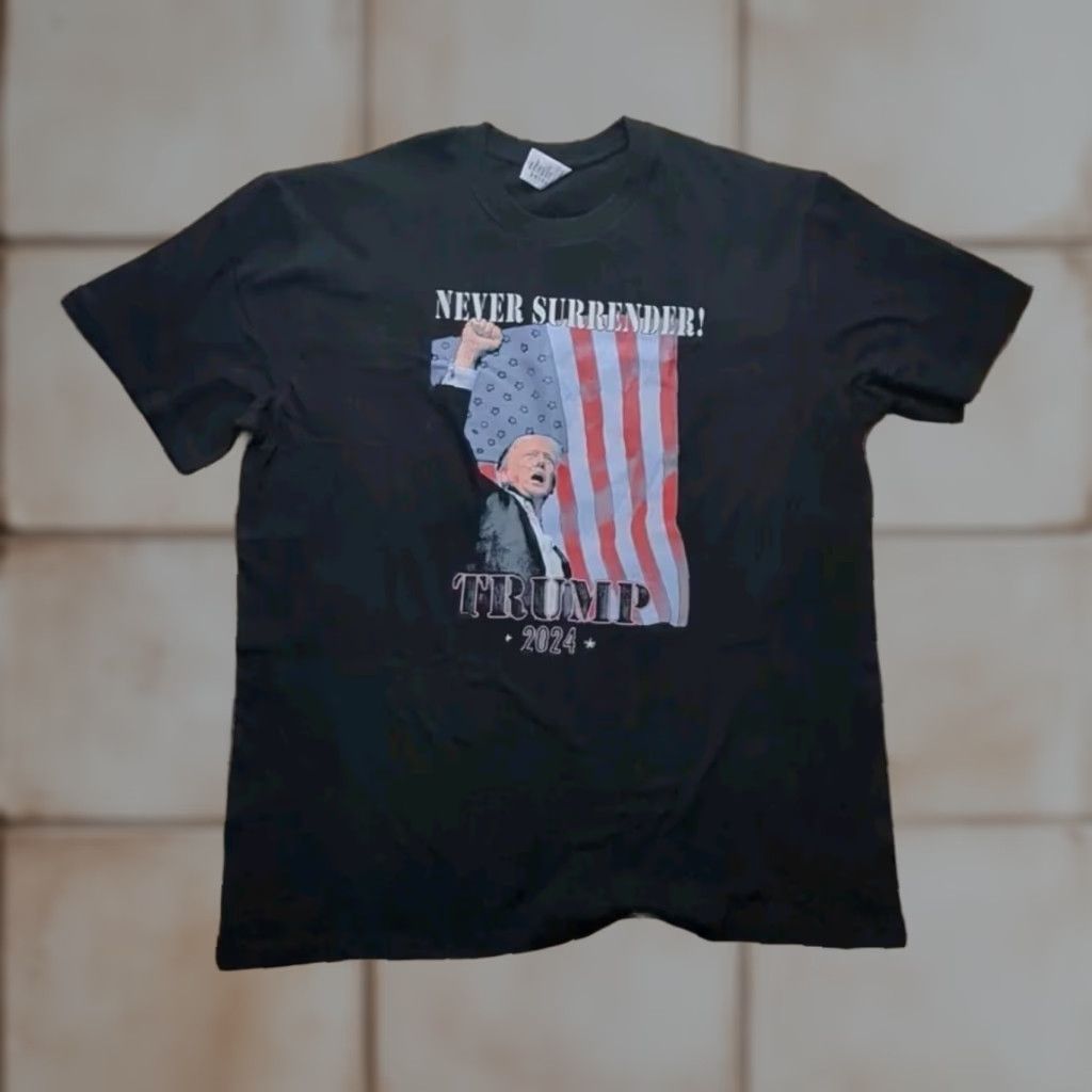 Vintage Mens 2024 Shirt Donald Trump Patriotic Never Surrender Black Large Cotton T-Shirt Size US L / EU 52-54 / 3 - 1 Thumbnail