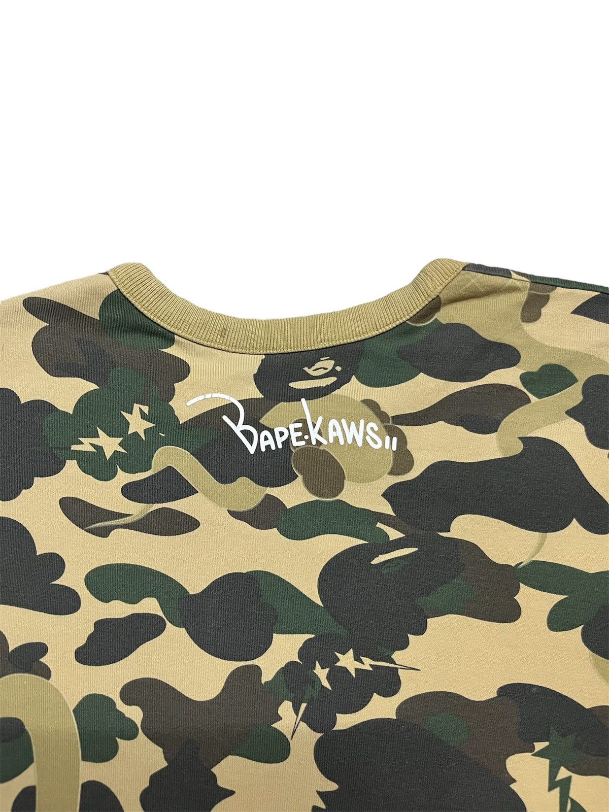 Bape × Kaws OG Bape x Kaws Camo Reversible L/S T-Shirt Distressed Size US M / EU 48-50 / 2 - 8 Thumbnail