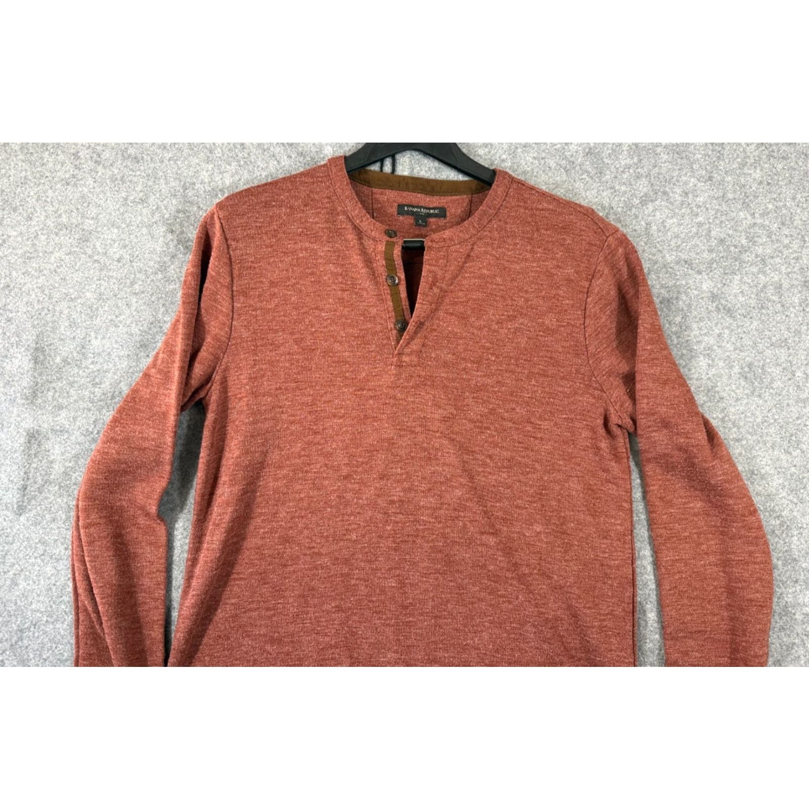 Banana Republic Banana Republic Henley Sweater Mens L Heather Red Knit Long Sleeve Pullover Size US L / EU 52-54 / 3 - 2 Thumbnail