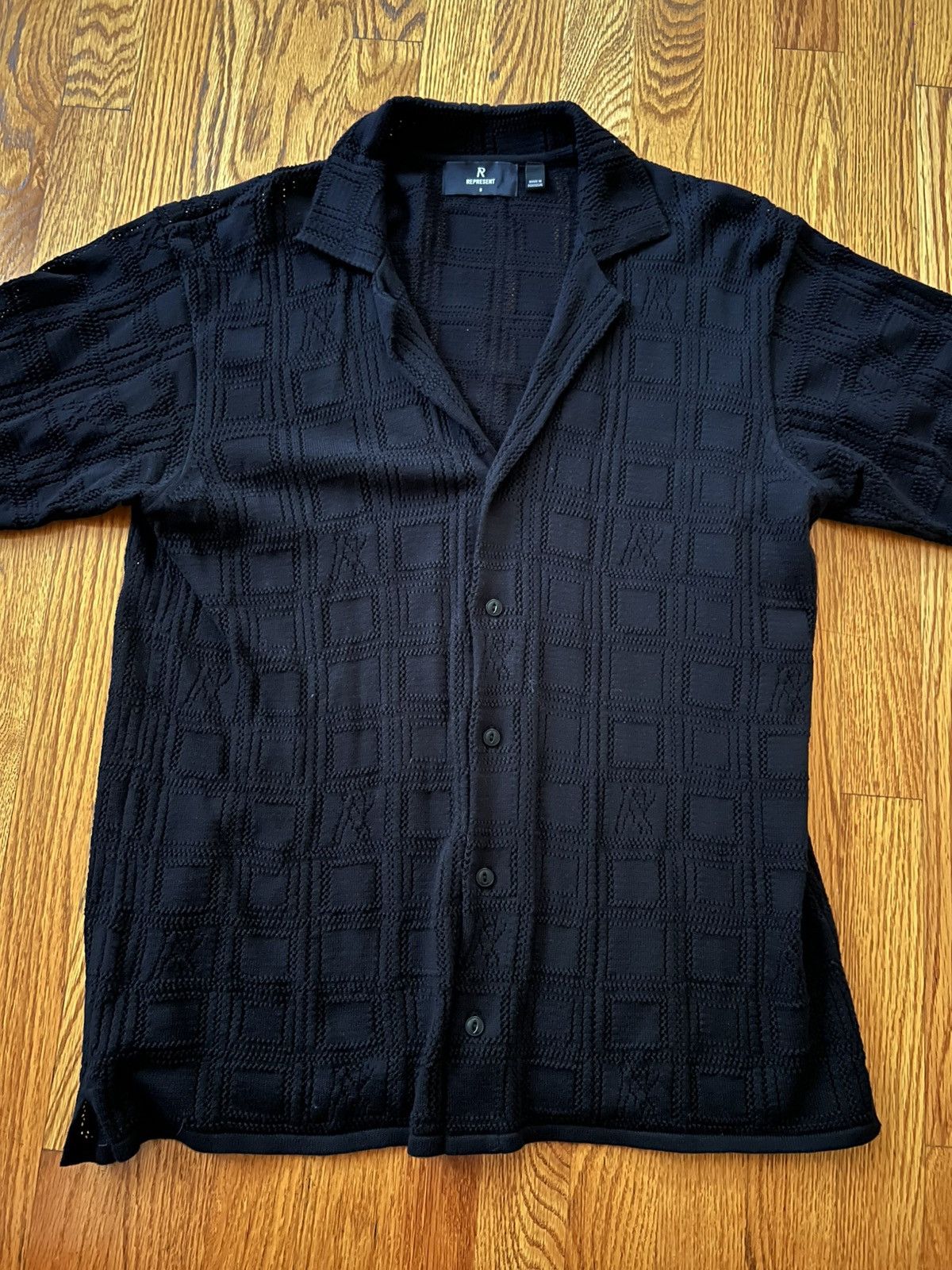 Represent Clo. Represent Clo Size S Button-Up Shirt Size US S / EU 44-46 / 1 - 1 Preview