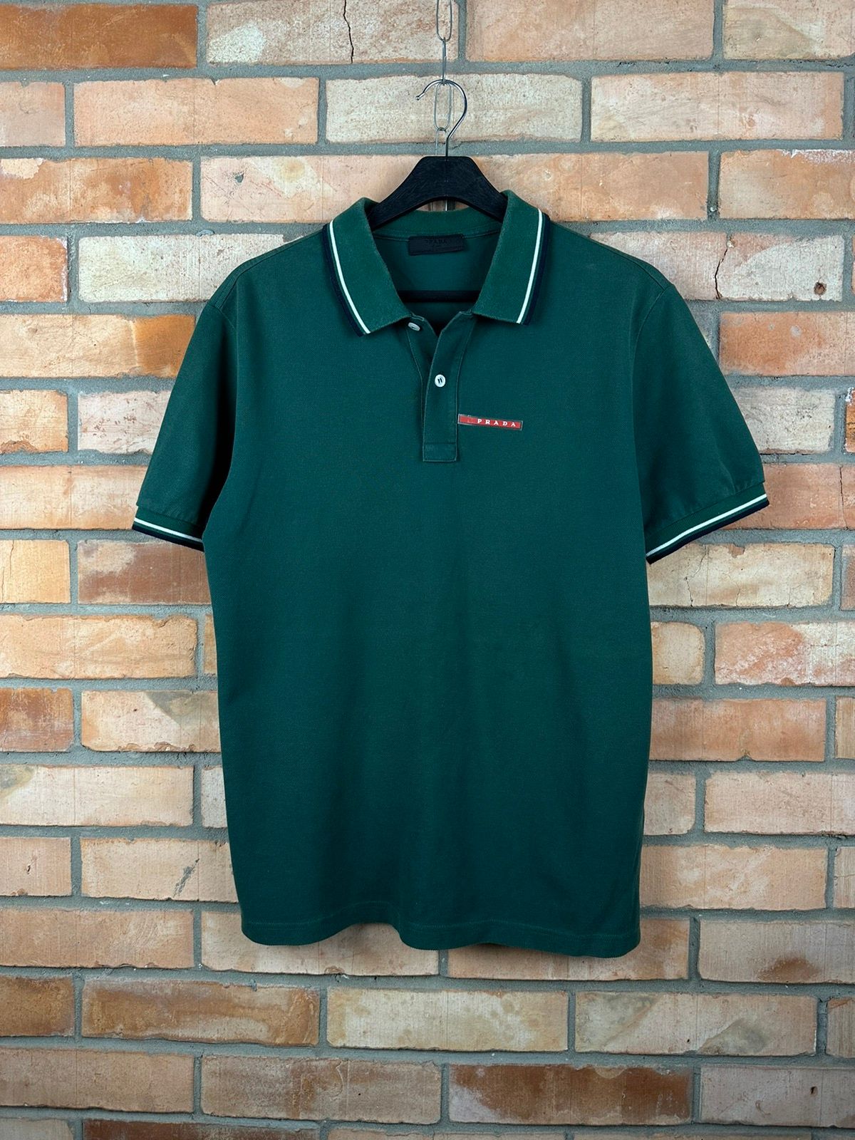 Pre-owned Prada Vintage  Polo Red Tab In Green
