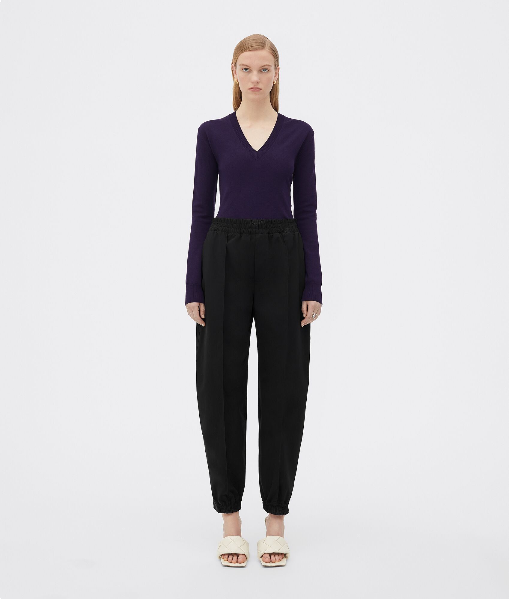 Bottega Veneta o1n1vont0325 Stretch Wool Sweater in Midnight Size L / US 10 / IT 46 - 1 Thumbnail