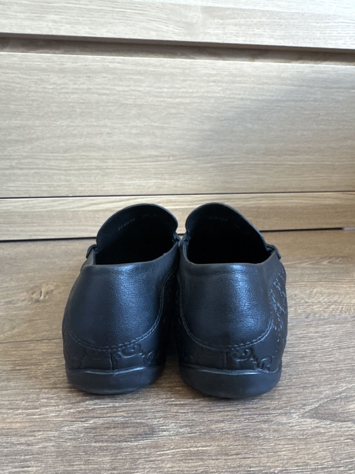 Gucci Gucci GG Embossed Leather Loafers US 10.5 (UK 9.5 – Black Size US 10.5 / EU 43-44 - 2 Thumbnail