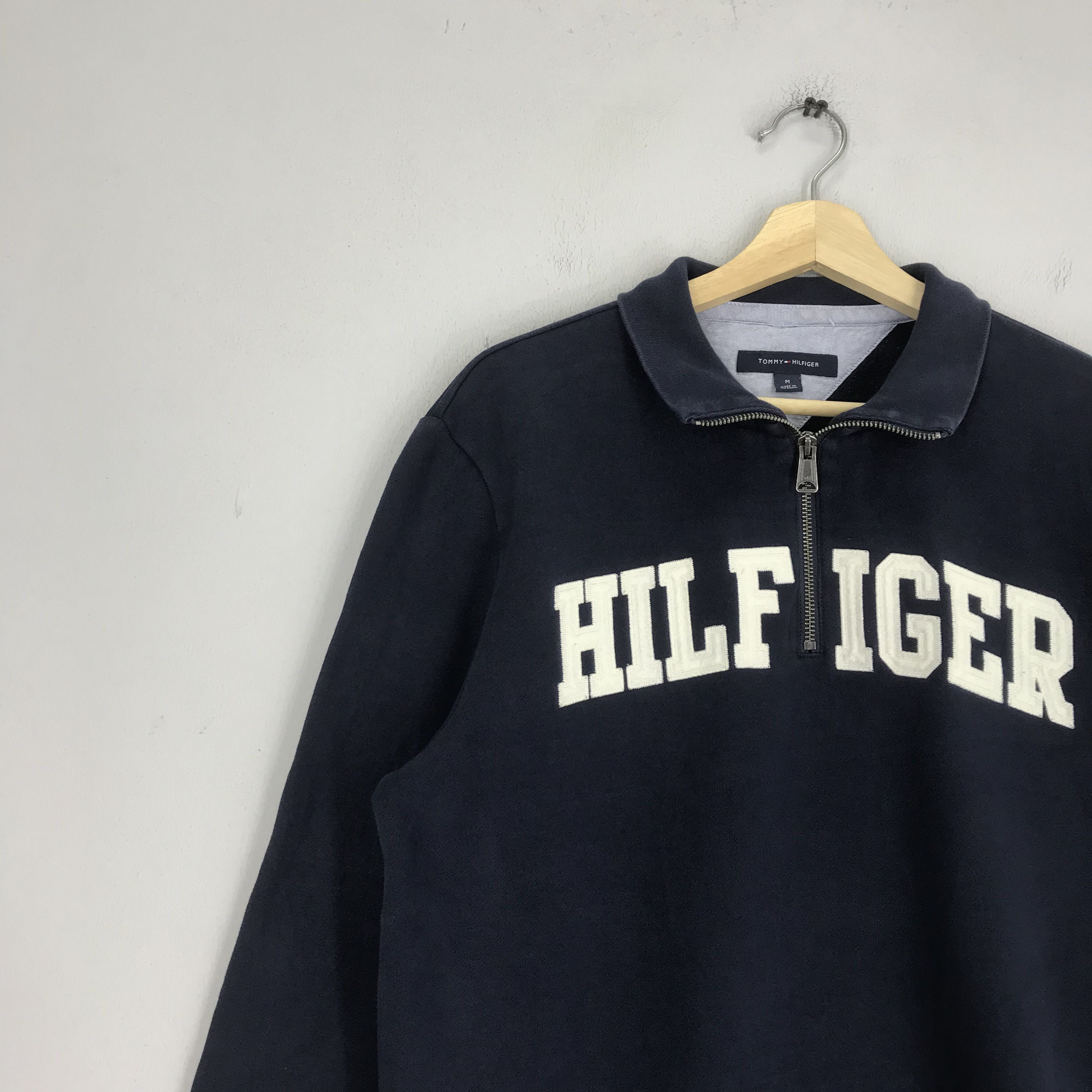 Tommy Hilfiger Vintage Tommy Hilfiger Blue Sweatshirt - 72 Size US M / EU 48-50 / 2 - 4 Thumbnail
