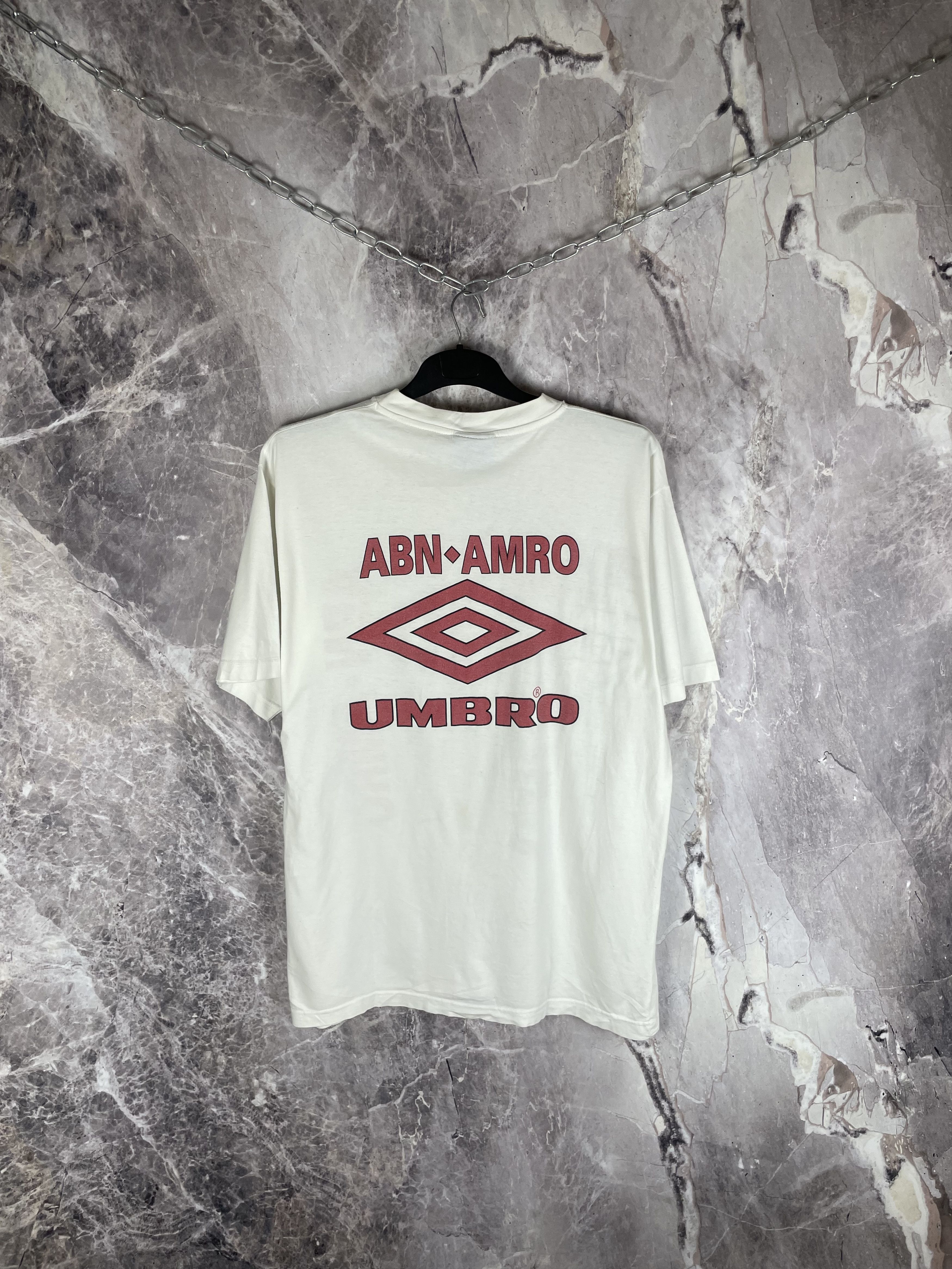 Umbro 90s Umbro Ajax vintage t-shirt tee Size US L / EU 52-54 / 3 - 7 Thumbnail