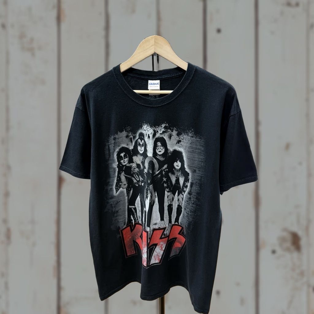 Gildan VINTAGE Kiss Alive 35 World Tour 1973 2008 T-Shirt Retro Black L Men Shirt Size US L / EU 52-54 / 3 - 1 Thumbnail