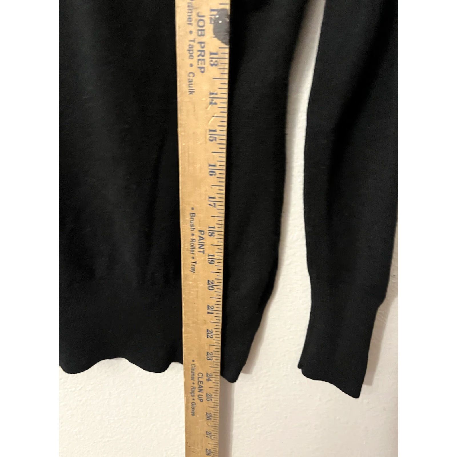 Vintage VINTAGE New York & Company Sweater Shirt Womens XS Long Sleeve V-Neck Black Knit Pullover Classic Knitwear Mens Womens Size XS / US 0-2 / IT 36-38 - 5 Thumbnail