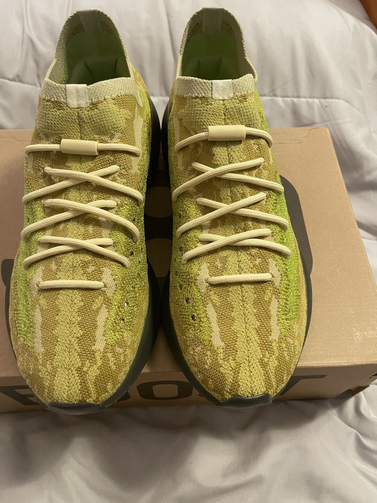 Yeezy Yeezy 380 hylite Size US 11 / EU 44 - 2 Thumbnail