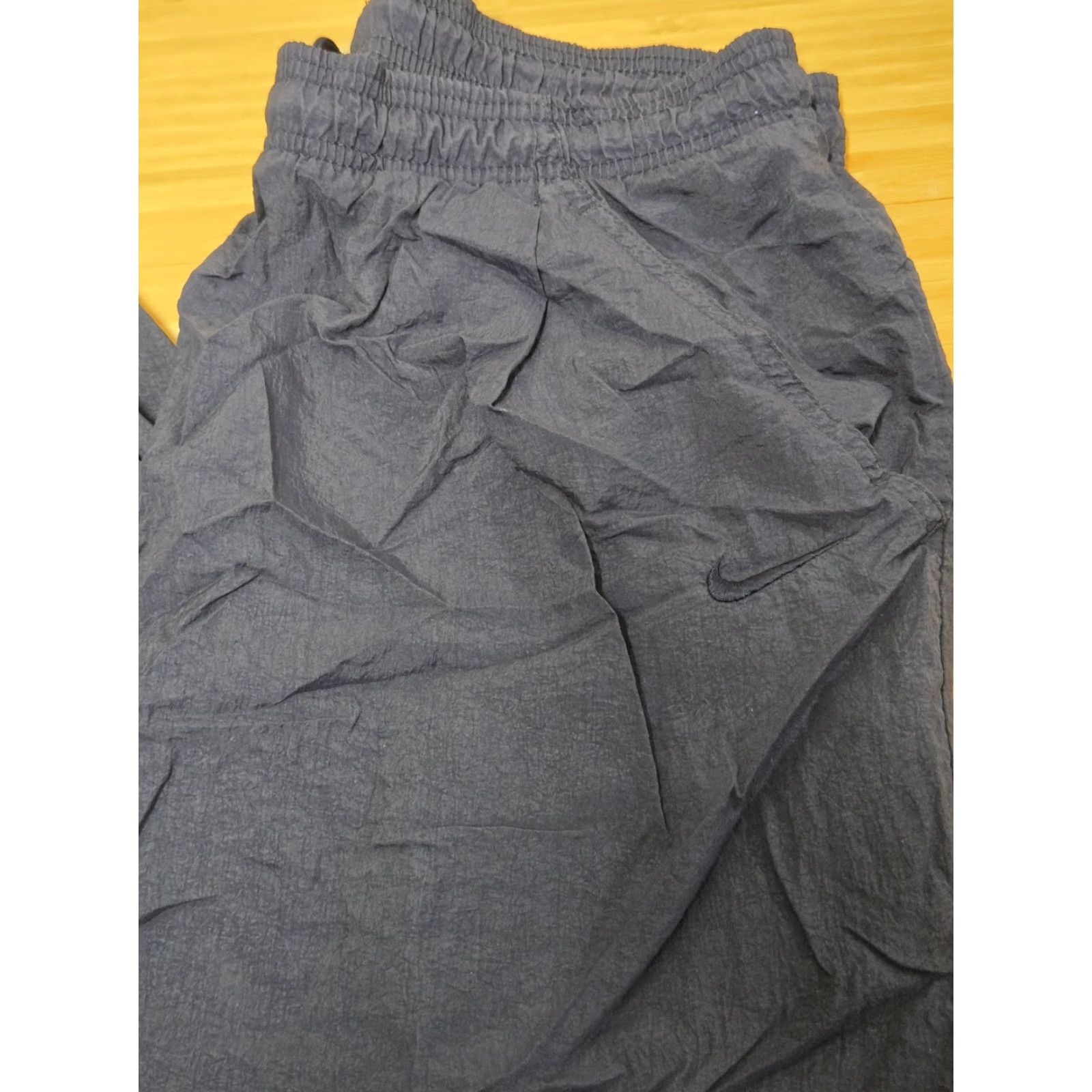 Nike VINTAGE Nike Pants Mens M Blue Track Wind Jogger Warm Up Athletic 90s Nike Mens M Blue Track Pants Activewear 90s Size US 31 - 2 Thumbnail