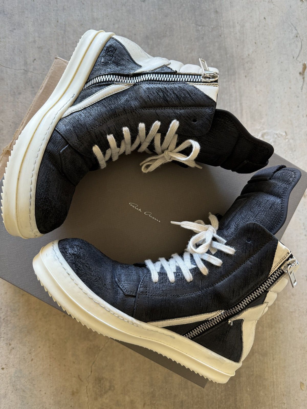 Rick Owens Blistered/Distressed SS25 Hollywood Geobaskets Size US 7 / EU 40 - 10 Thumbnail