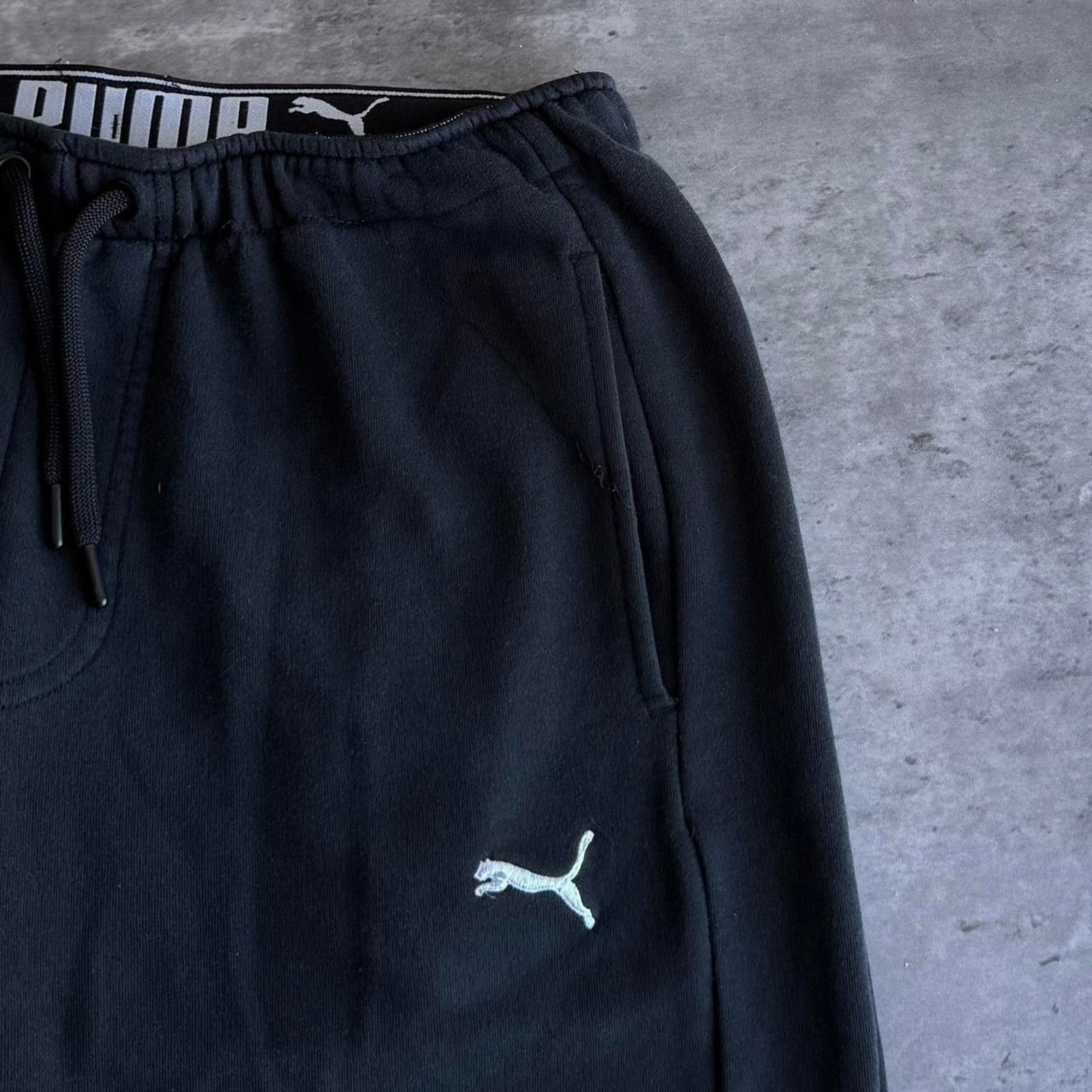 Puma × Vintage Puma Black & White Embroidered Jogger Sweatpants Size US 31 - 3 Thumbnail