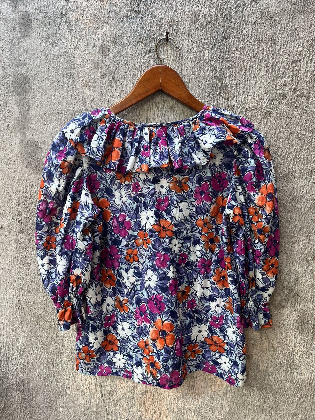 Yves Saint Laurent Yves Saint Laurent Chemisiers Floral print Size S / US 4 / IT 40 - 4 Thumbnail