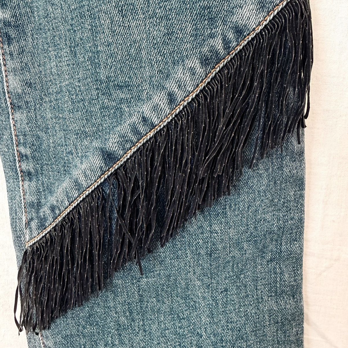 Bebe Bebe Y2K Low Rise Faux Leather Fringe Bootcut Jeans 27 Size 27" / US 4 / IT 40 - 8 Thumbnail