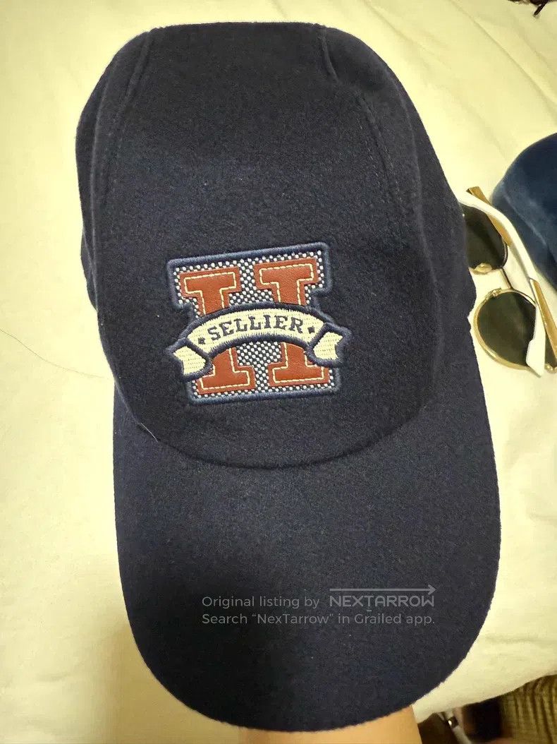 Hermes Hermes size 59 100% Cashmere Hat, Baseball Cap, Visor Cap, Size ONE SIZE - 1 Thumbnail