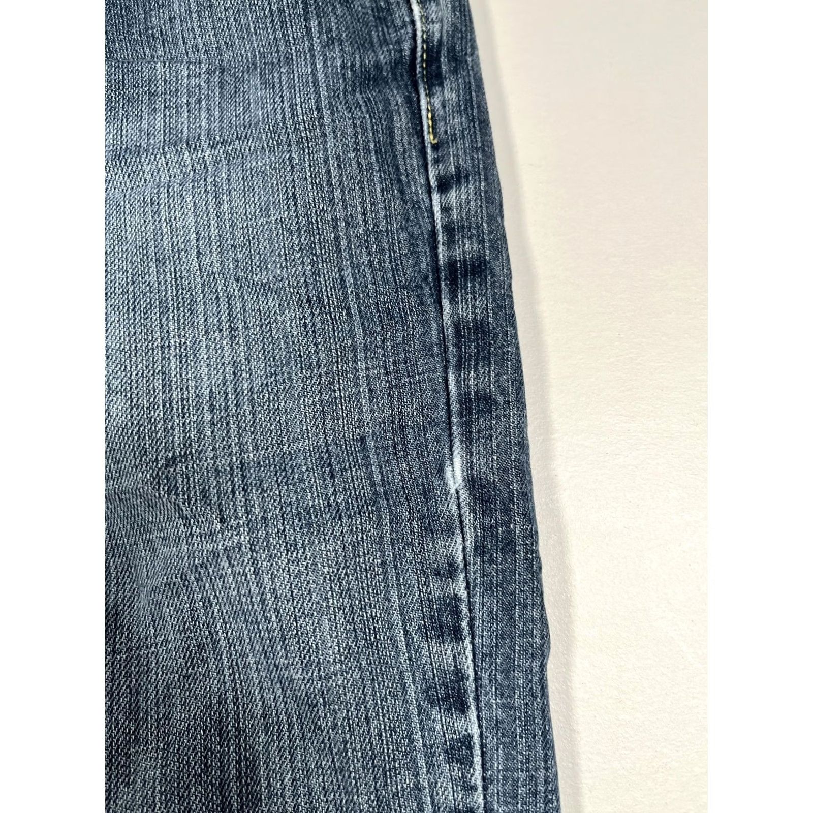 Lucky Brand Lucky Brand 221 Slim Straight Jeans Mens 34 Blue Medium Wash Denim Distressed Pockets Logo 221 Slim Straight-R Zip Fly Size US 34 / EU 50 - 5 Thumbnail