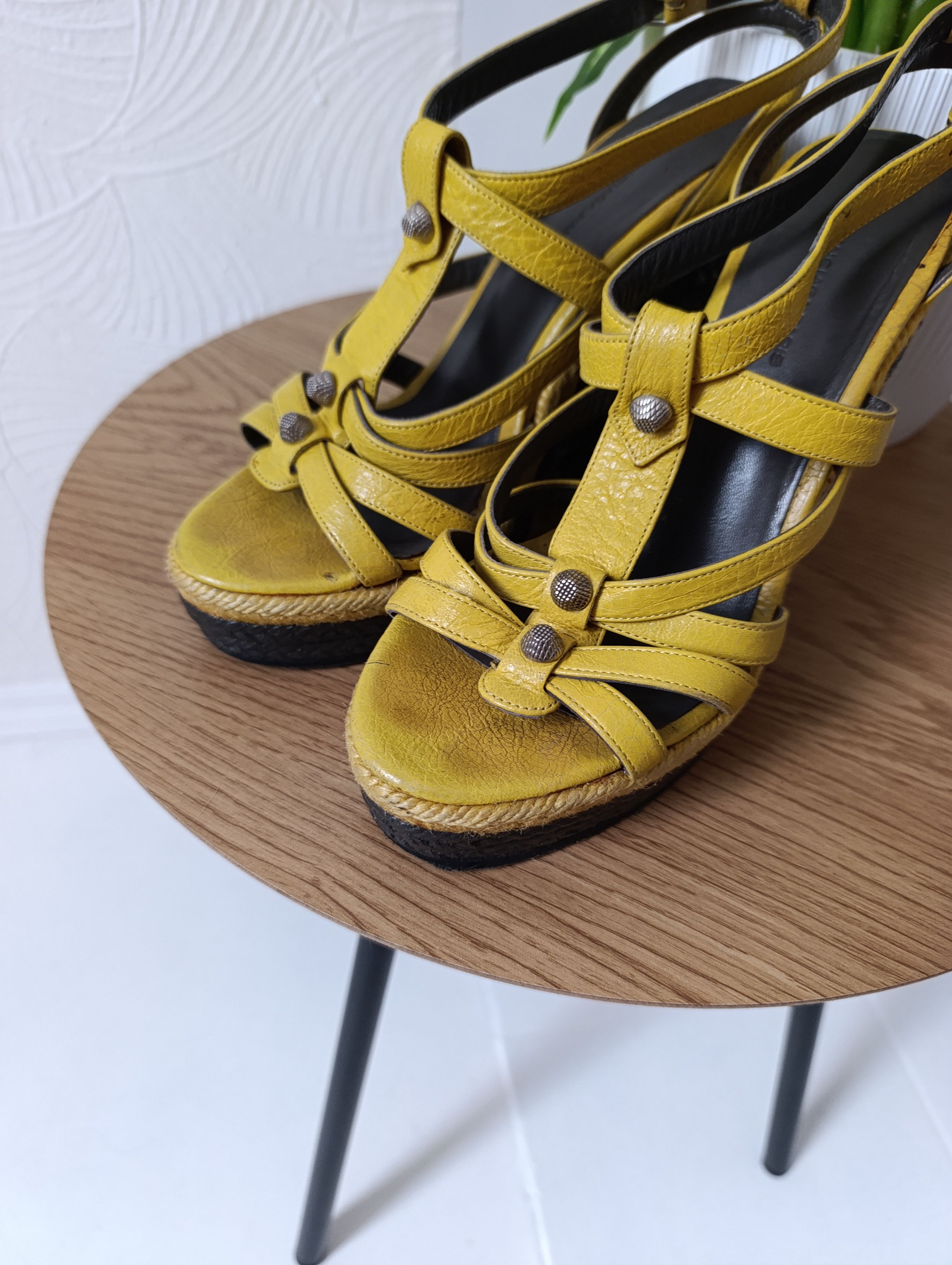 Balenciaga Balenciaga Yellow Leather Wedge Ankle Strap Sandals Size US 7 / IT 37 - 4 Thumbnail