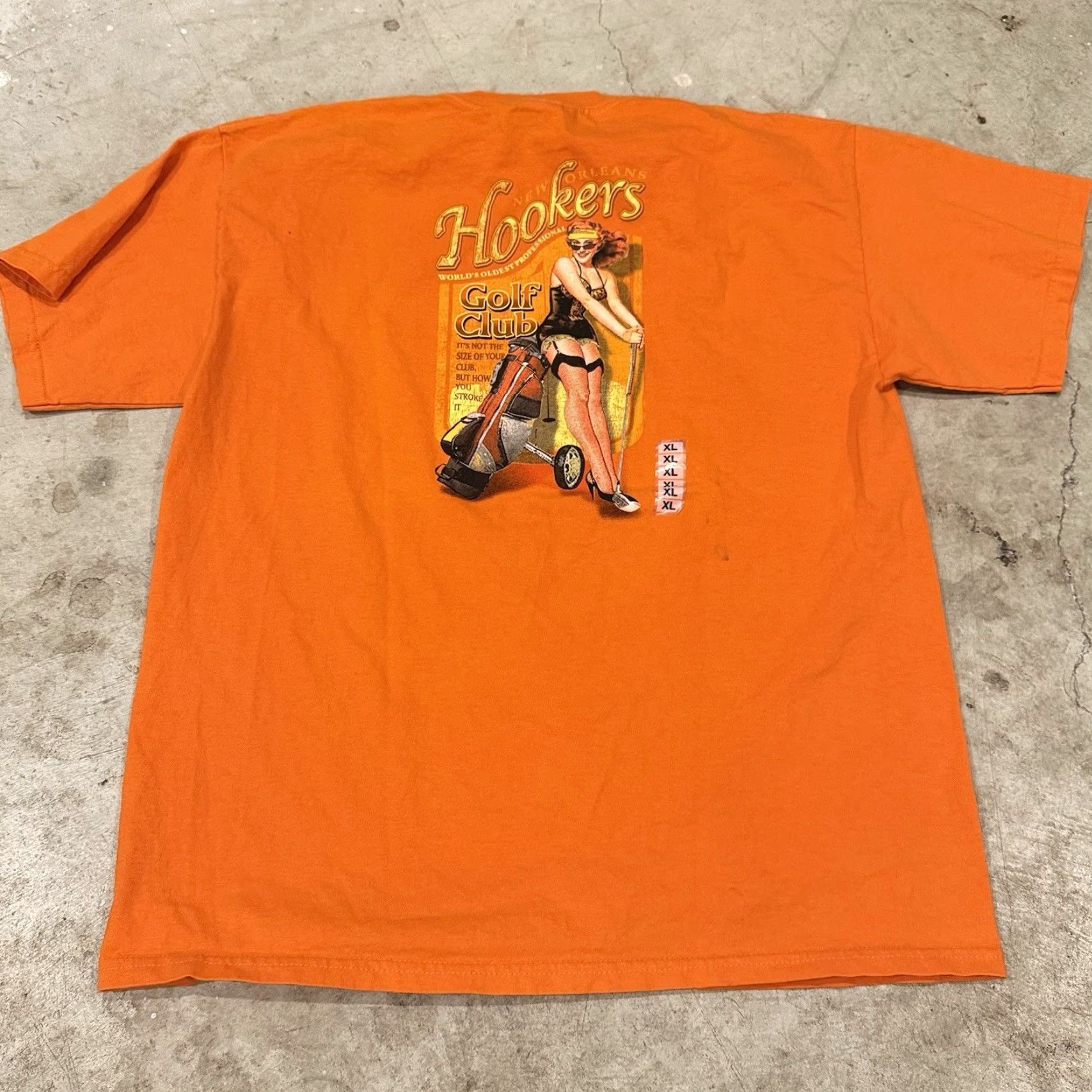 Vintage VINTAGE Hookers Golf Club New Orleans Graphic T-Shirt Mens XL Orange Size US XL / EU 56 / 4 - 3 Thumbnail
