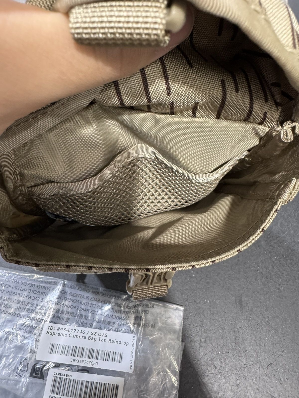 Supreme Supreme Camera Bag Tan Raindrop Sidebag Size ONE SIZE - 4 Thumbnail