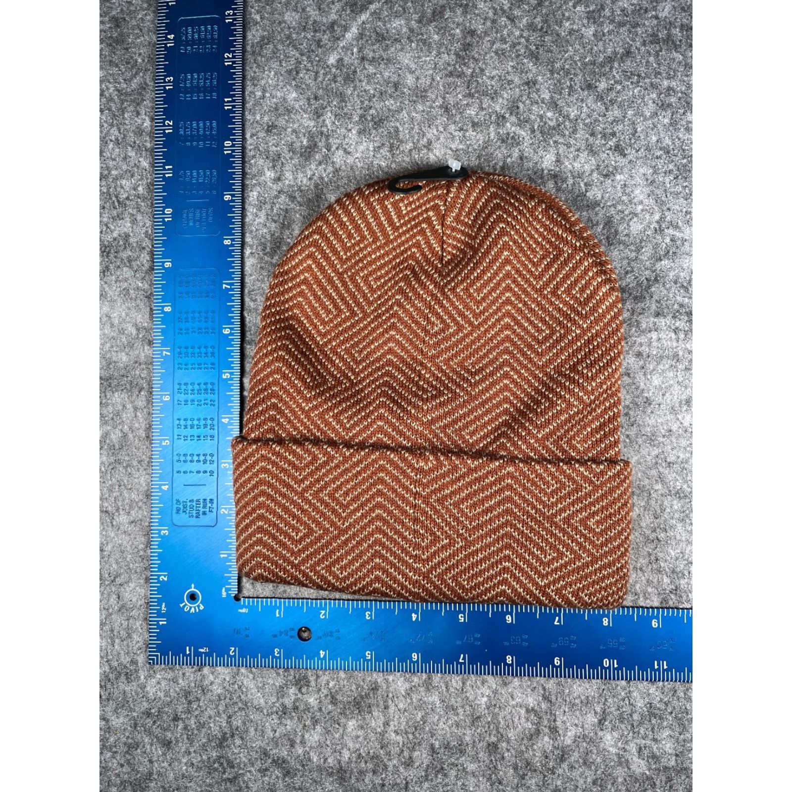 Levi's VINTAGE Levi's Beanie Toque Adult One Size Brown Knit Geometric 100% Acrylic Skate NEW Size ONE SIZE - 4 Thumbnail