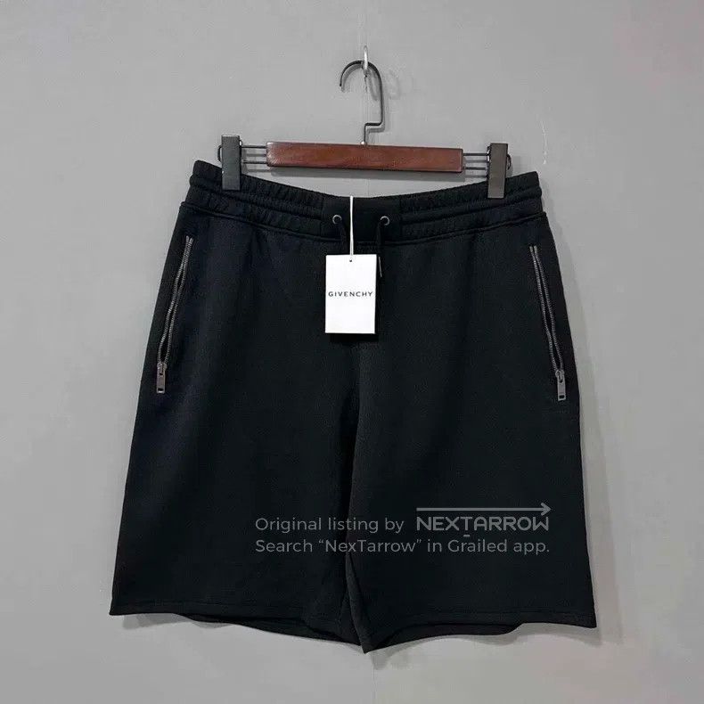 Givenchy Givenchy SizeXL Drawstring Logo Shorts Size US 32 / EU 48 - 1 Thumbnail