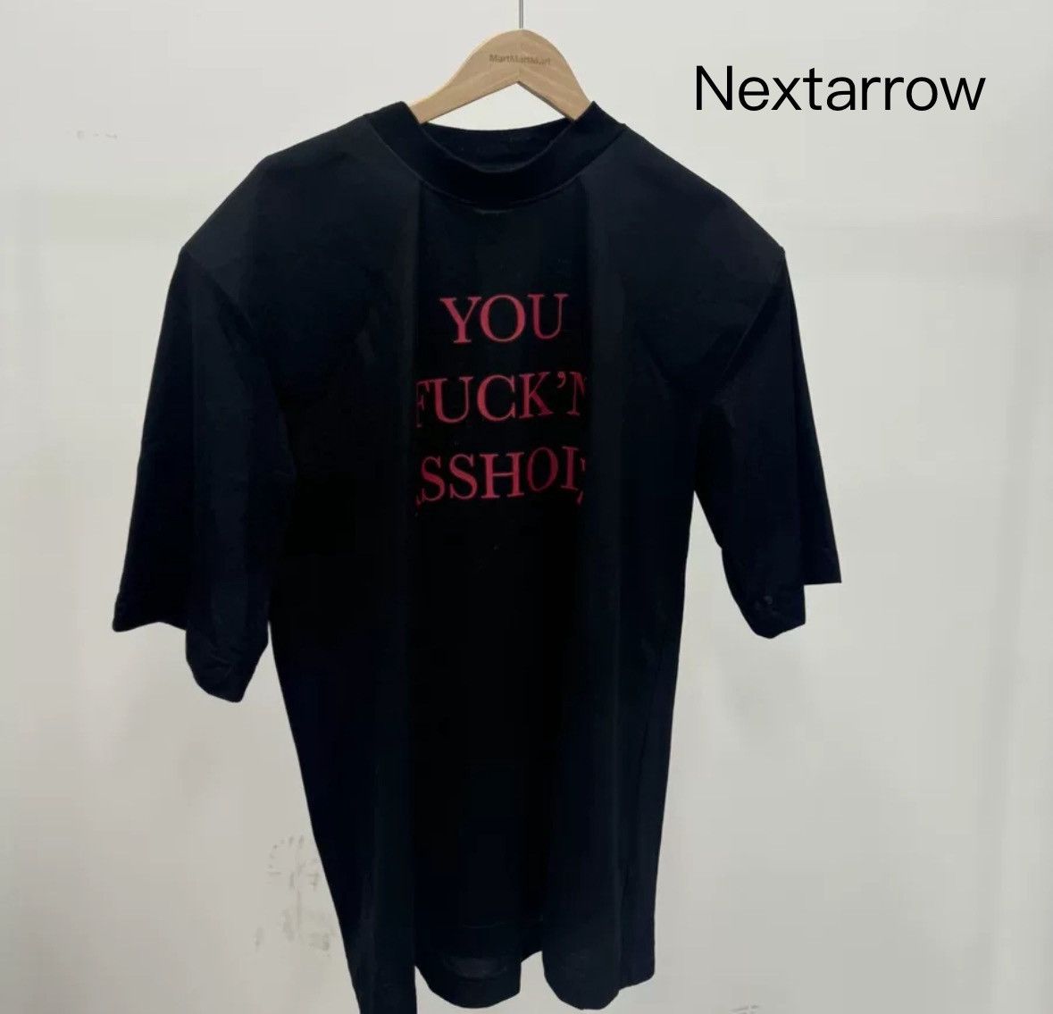 VETEMENTS YOU FUCK'N ASSHOLE Tシャツ 黒 VETEMENTS YOU FUCK'N ASSHOLE Tシャツ 黒 - メルカリ