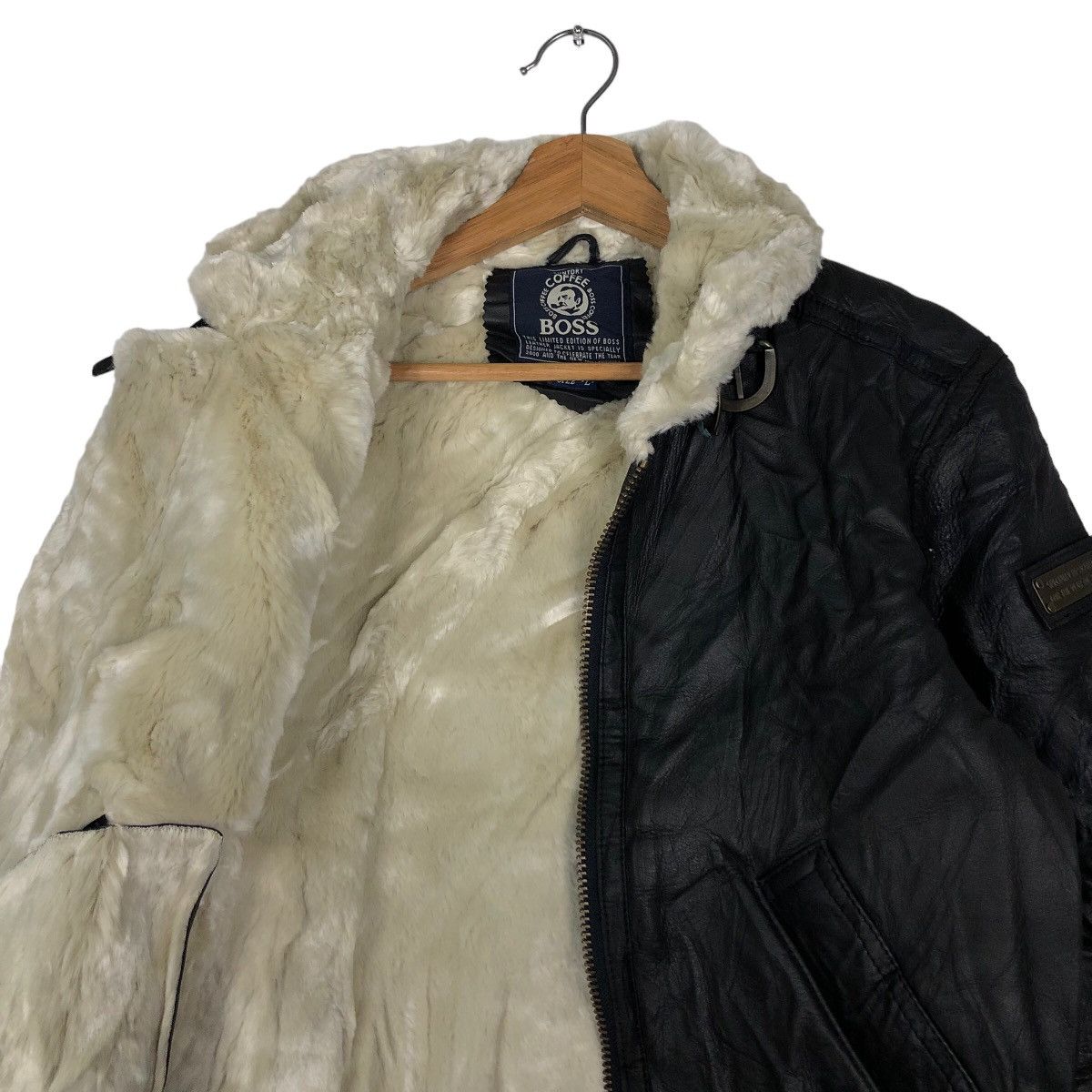 Japanese Brand 🔥Vtg Genuine Leather Jacket Suntory Coffee Boss Shearling Size US L / EU 52-54 / 3 - 10 Thumbnail