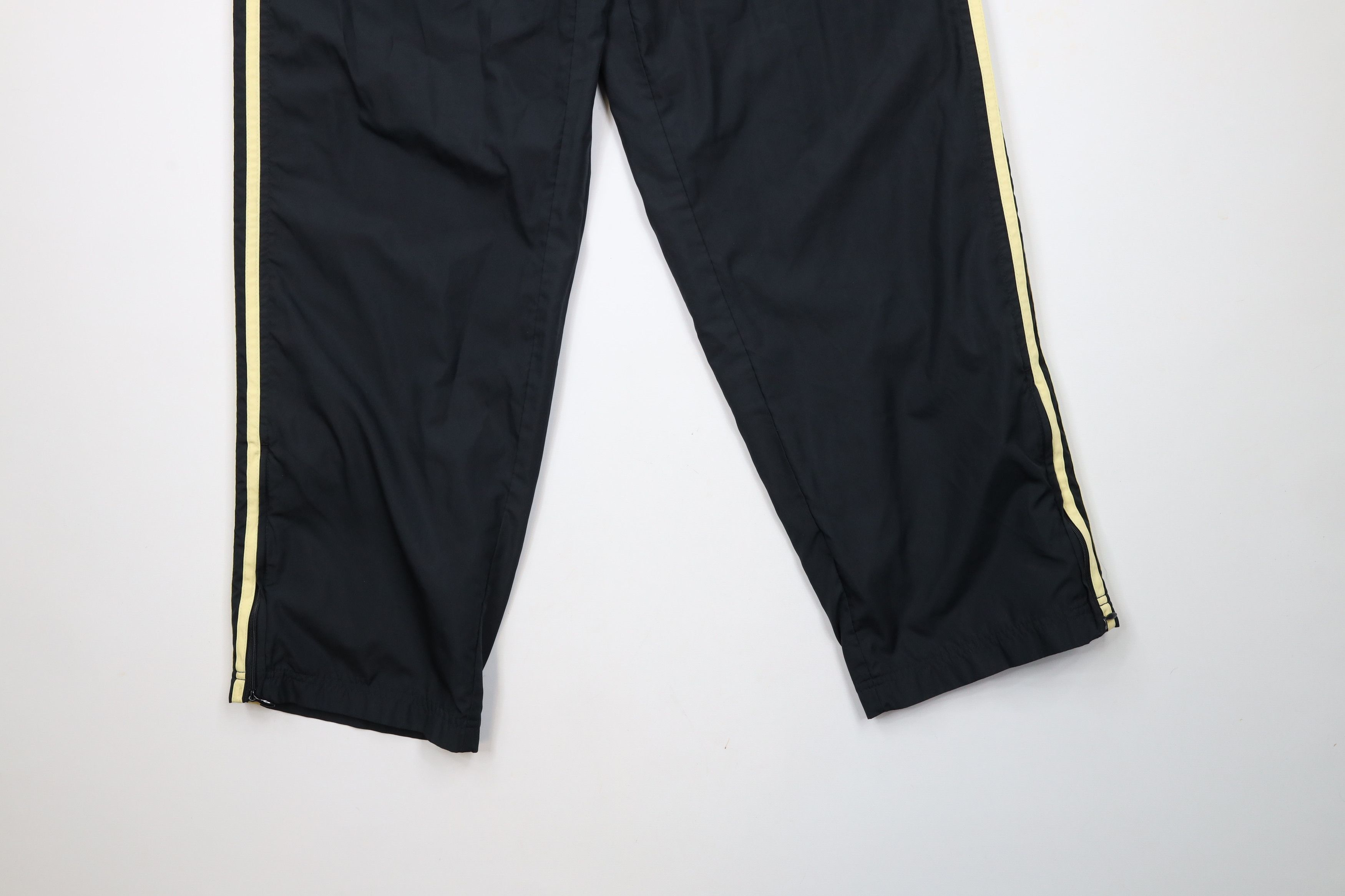 Adidas × Vintage Vintage Adidas Lined Wide Leg Windbreaker Pants Black Gold Size US 38 / EU 54 - 4 Thumbnail