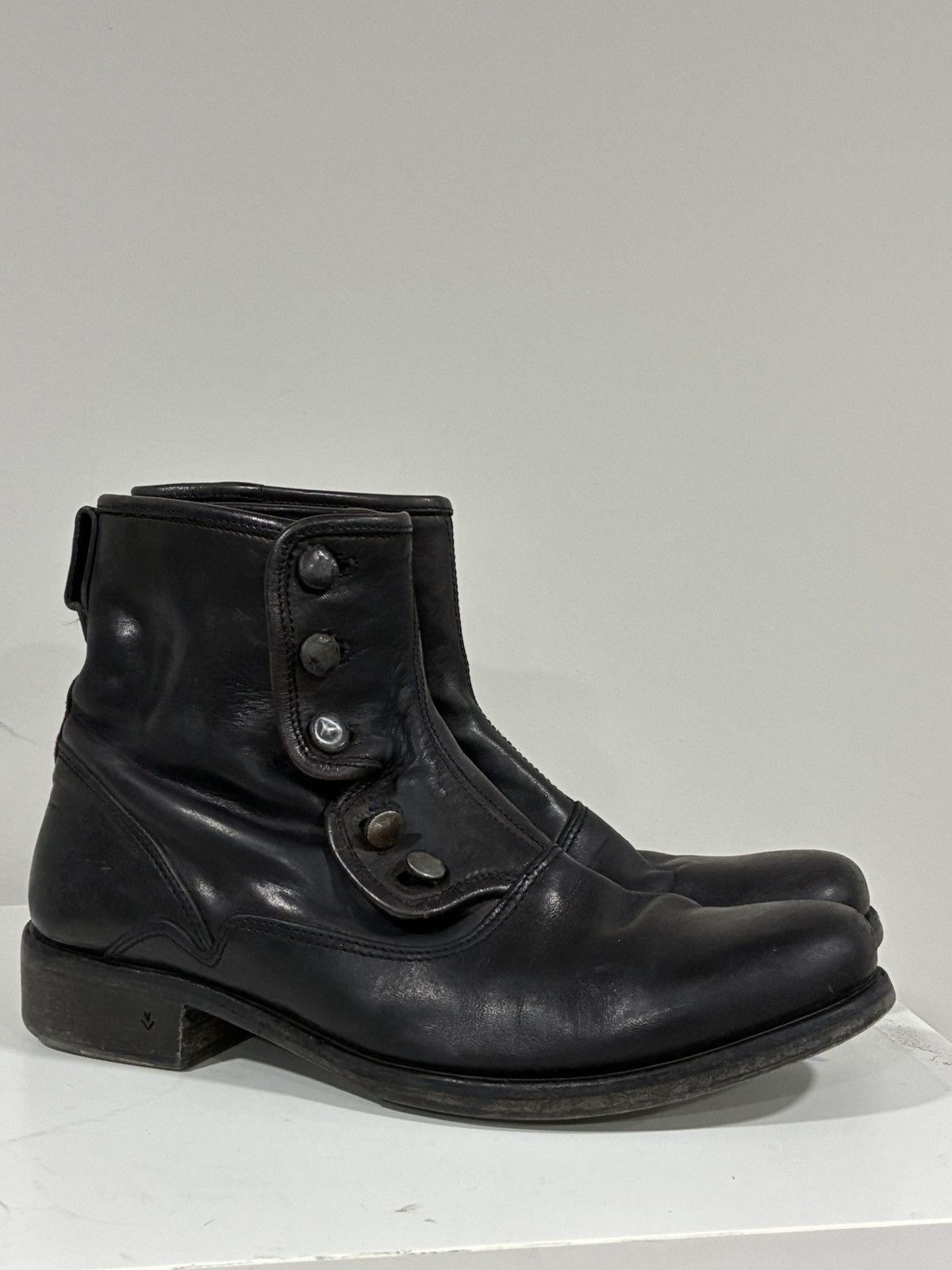 John Varvatos Bowery Button Boot Size US 8 EU 41 Size US 8 / EU 41 - 8 Thumbnail