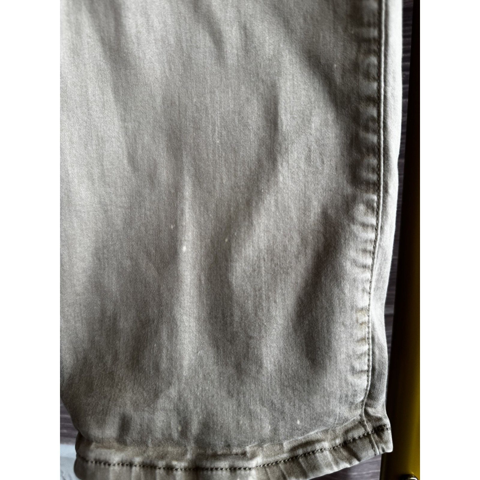 34 Heritage 34 Heritage Chrisma Size W38 L36 Classic Twill Khaki Pants Size US 38 / EU 54 - 10 Thumbnail