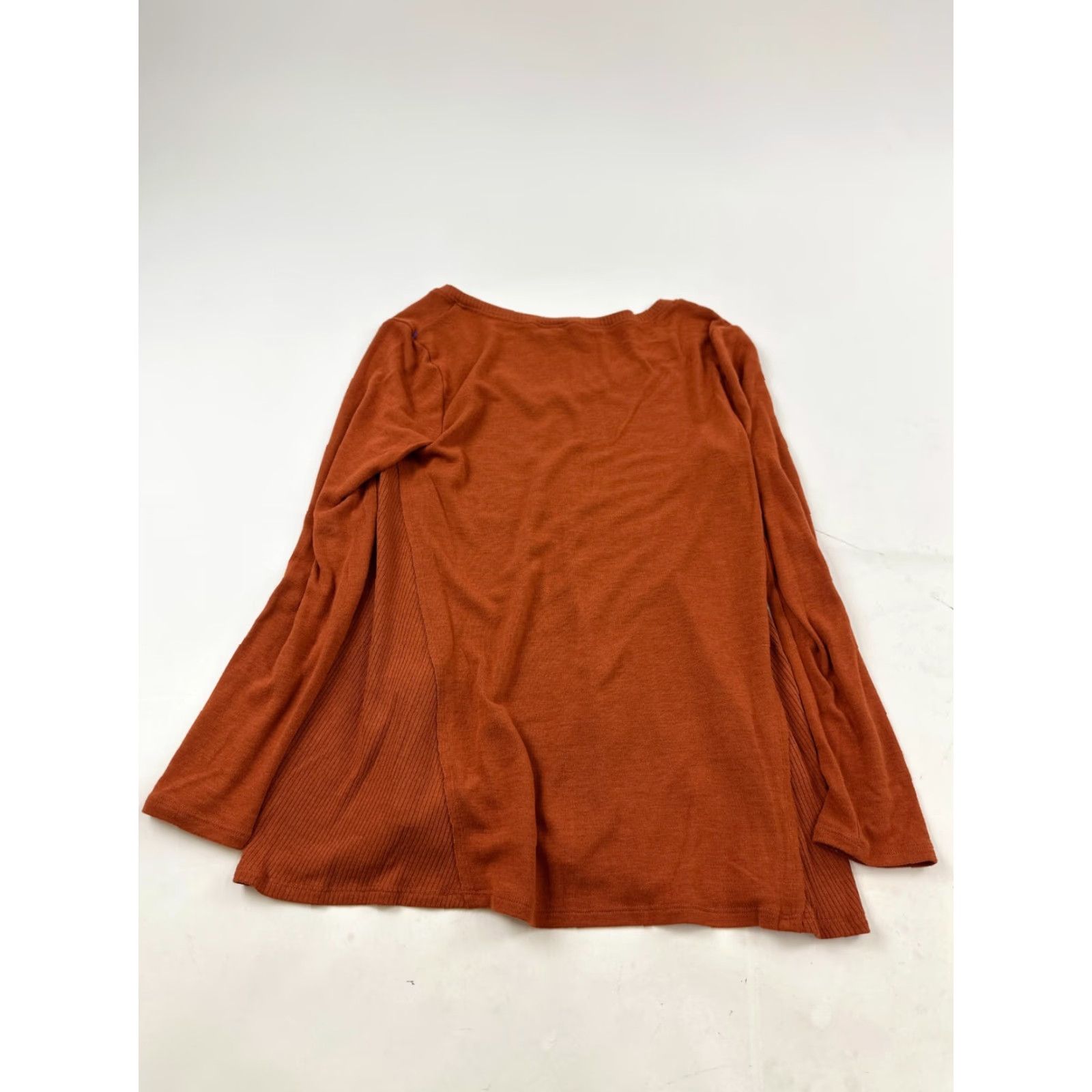 Soft Surroundings Soft Surroundings Shirt Womens XS Brown V-Neck Long Sleeve Pullover Blouse Lightweight Casual Knit Top Size XS / US 0-2 / IT 36-38 - 2 Thumbnail