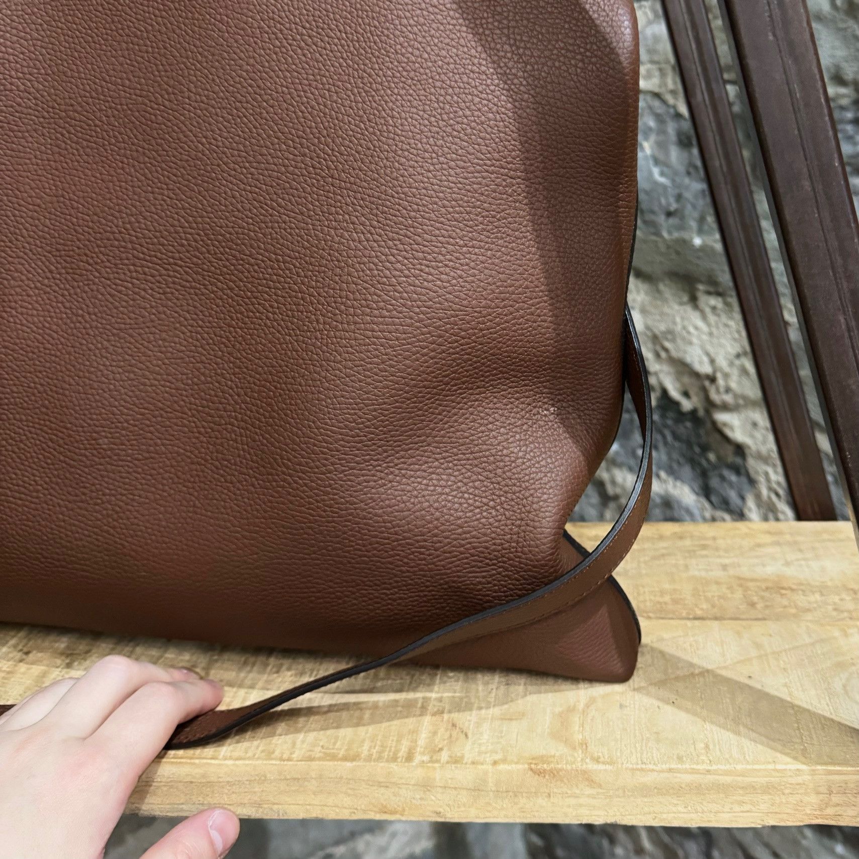 Gucci Gucci Customized Brown Leather Bamboo Handle 2 Way Tote Size ONE SIZE - 10 Thumbnail