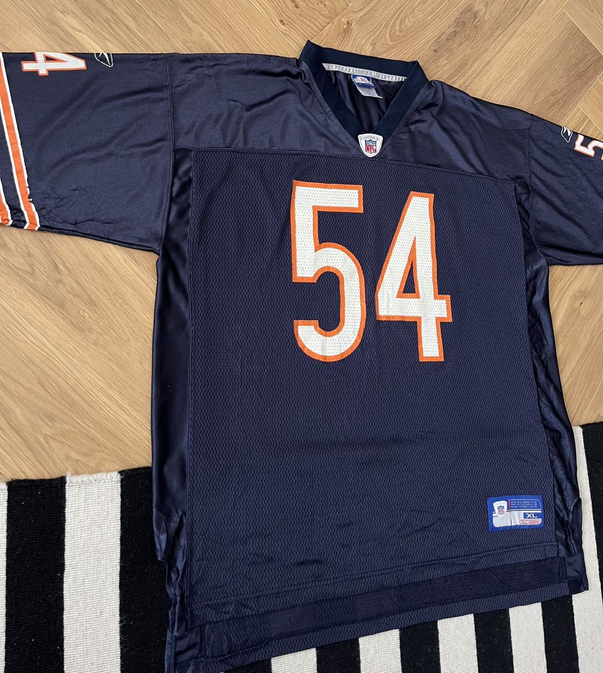 Reebok Vintage Brian Urlacher Chicago Bears #54 Reebok Home Jersey Size US XL / EU 56 / 4 - 3 Thumbnail