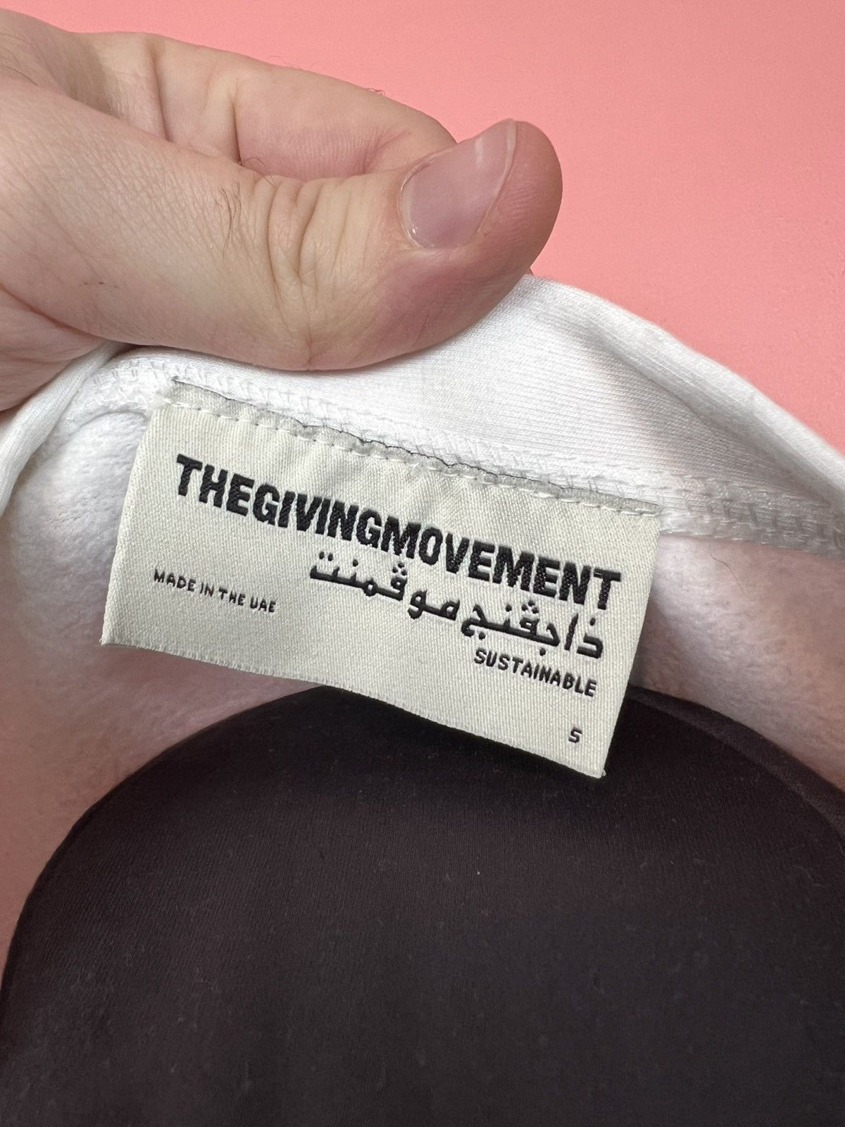 Other The giving movement sustainable uae sweatshirt oversized Size US S / EU 44-46 / 1 - 3 Thumbnail