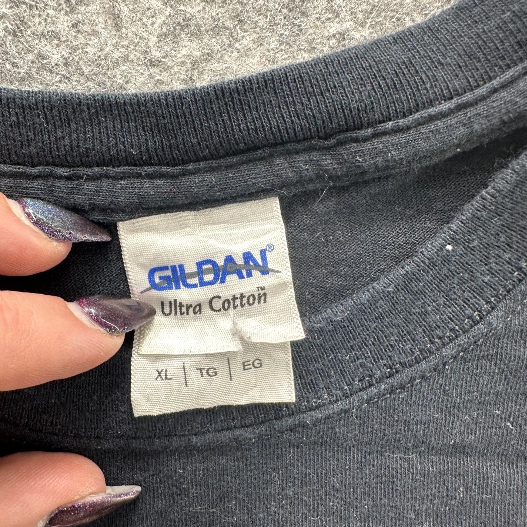 Gildan VINTAGE Gildan Music Concert T-Shirt Men XL Black Hollywood Bowl 2015 Demi Lovato Maroon 5 Size US XL / EU 56 / 4 - 6 Thumbnail