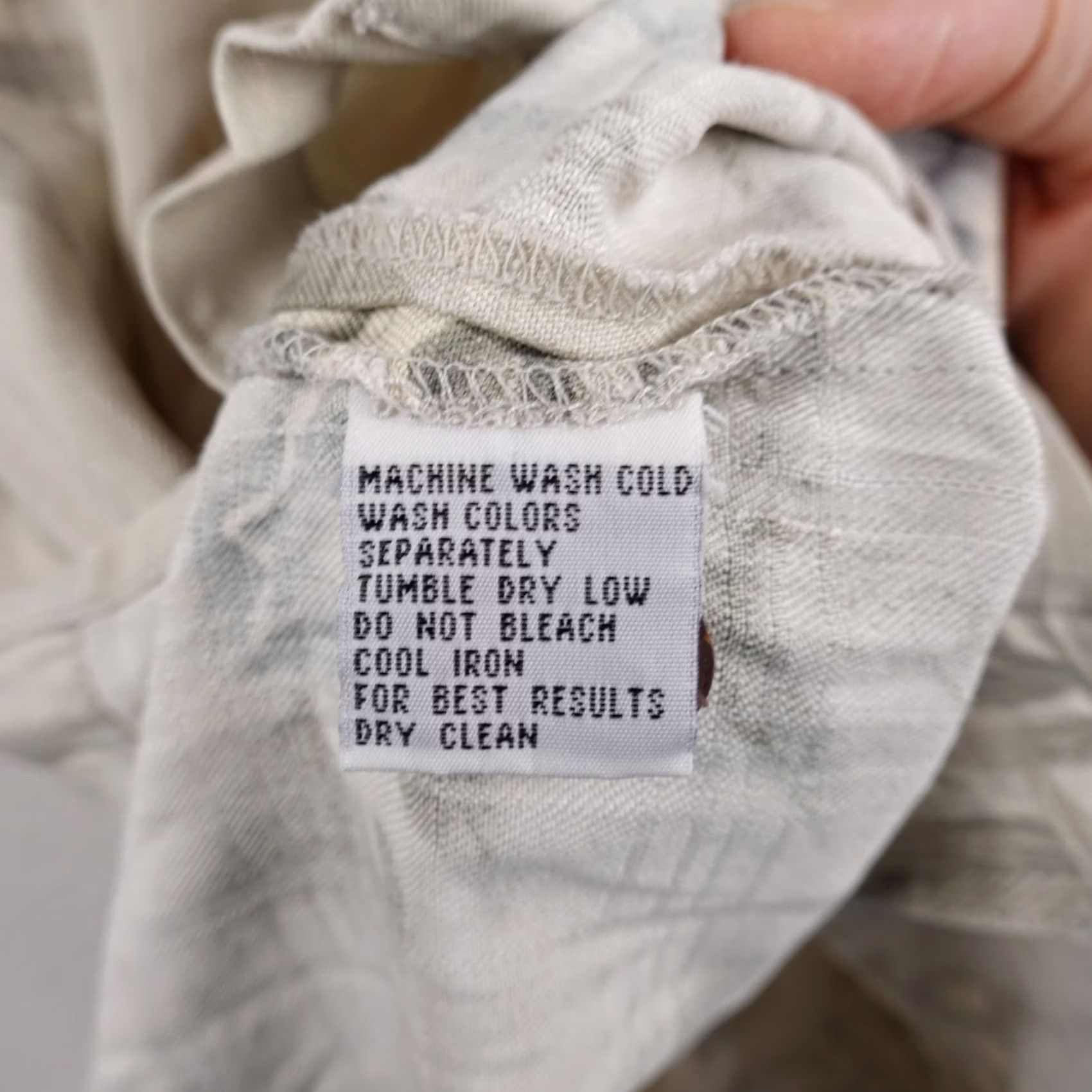 Tommy Bahama Tommy Bahama Mens Silk Beige Shirt Floral Hawaiian Button-Up Short Sleeve Size US L / EU 52-54 / 3 - 7 Thumbnail