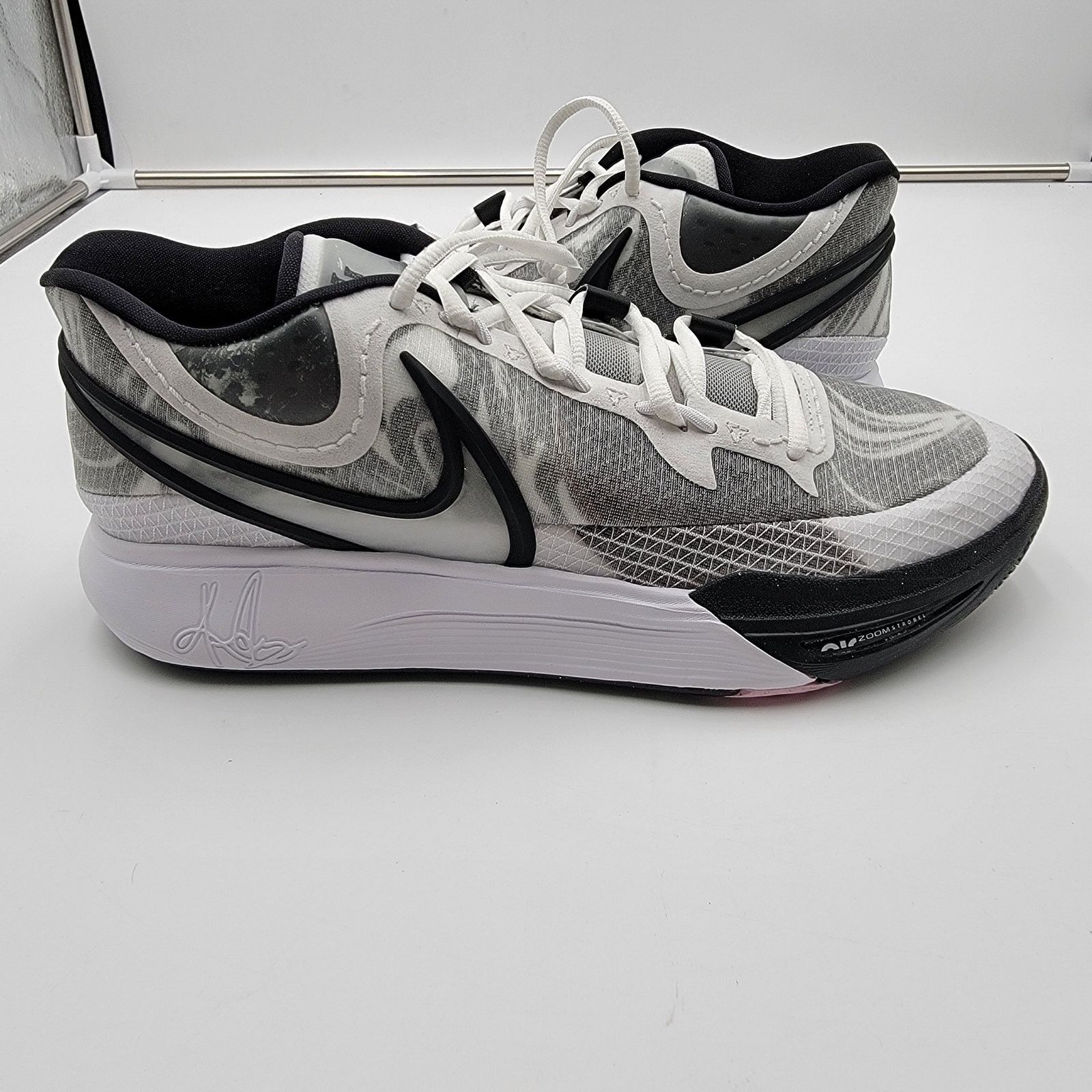 Nike Nike Kyrie 8  display picture 1