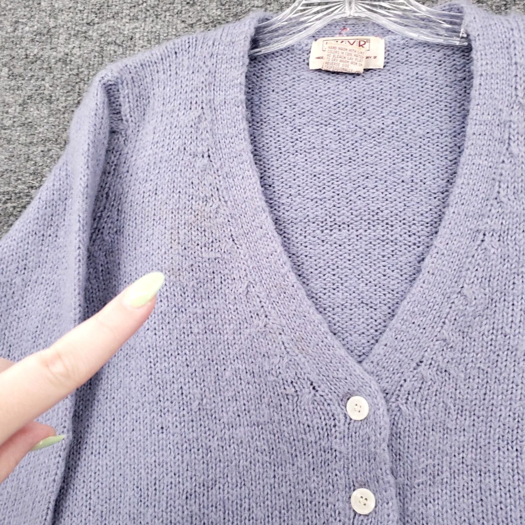 Vintage VINTAGE Skyr Cardigan Womens Small Purple Wool Blend V Neck Button Sweater 80s Size S / US 4 / IT 40 - 4 Thumbnail