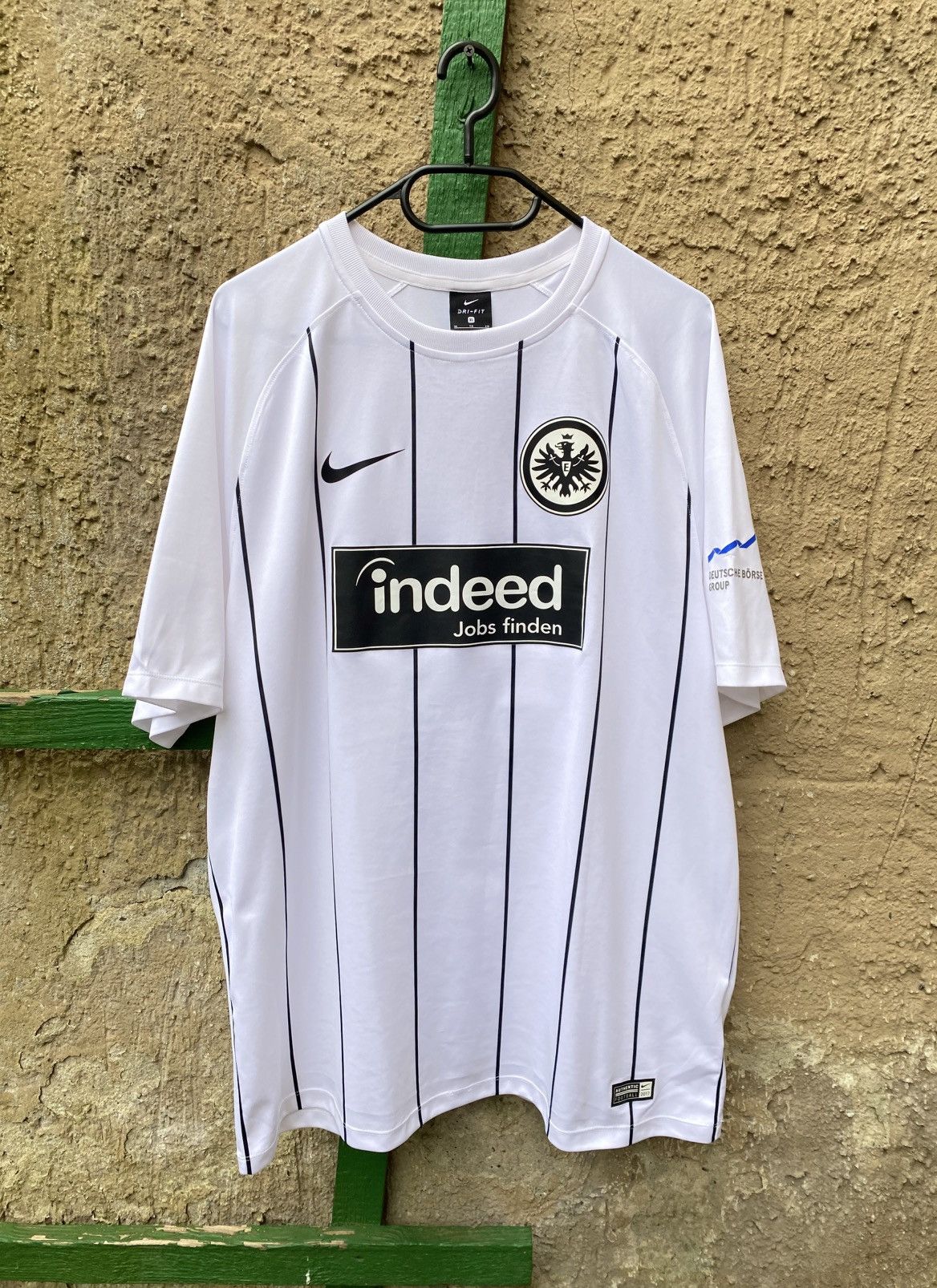 Nike Eintracht 2017 2018 Nike Soccer Football Jersey PSG Bayern Size US XL / EU 56 / 4 - 1 Thumbnail