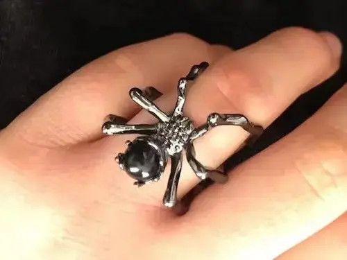VIBE Spider Ring Black Devil Goth Punk Rock Jewelry Tarantula Size ONE SIZE - 4 Thumbnail