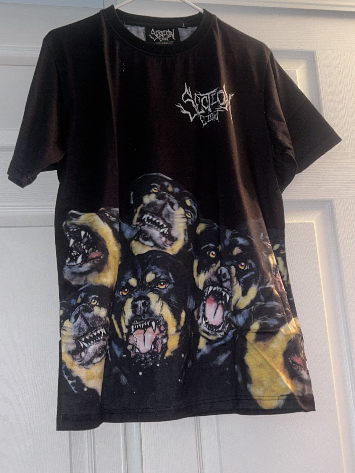 Section 8 Cerberus Dog Shirt Size US L / EU 52-54 / 3 - 1 Thumbnail