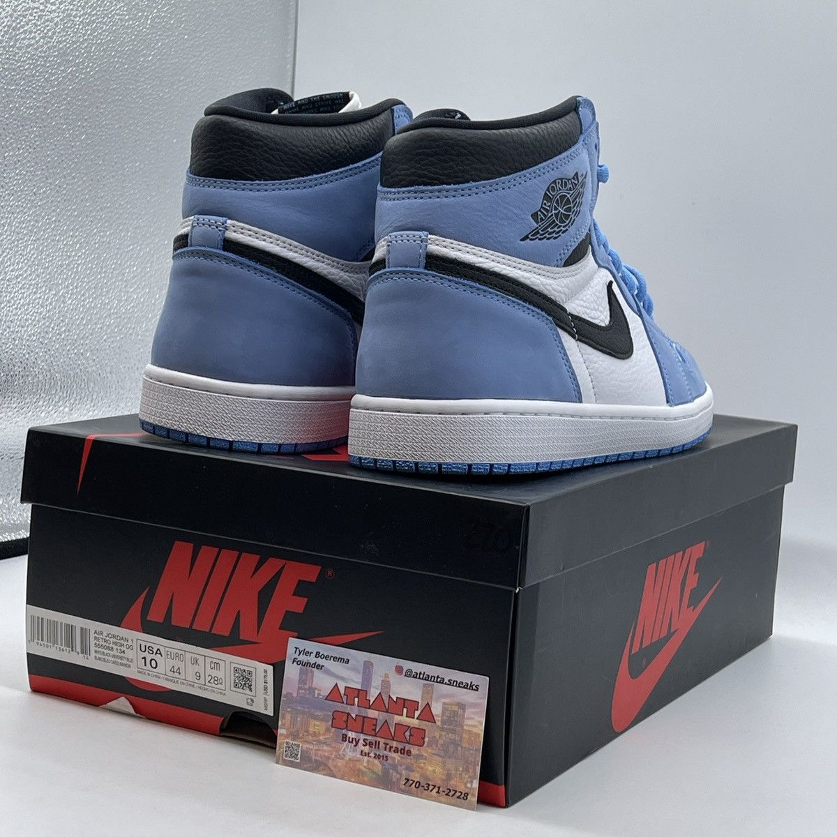 Nike Air Jordan 1 high university blue Size US 10 / EU 43 - 5 Thumbnail