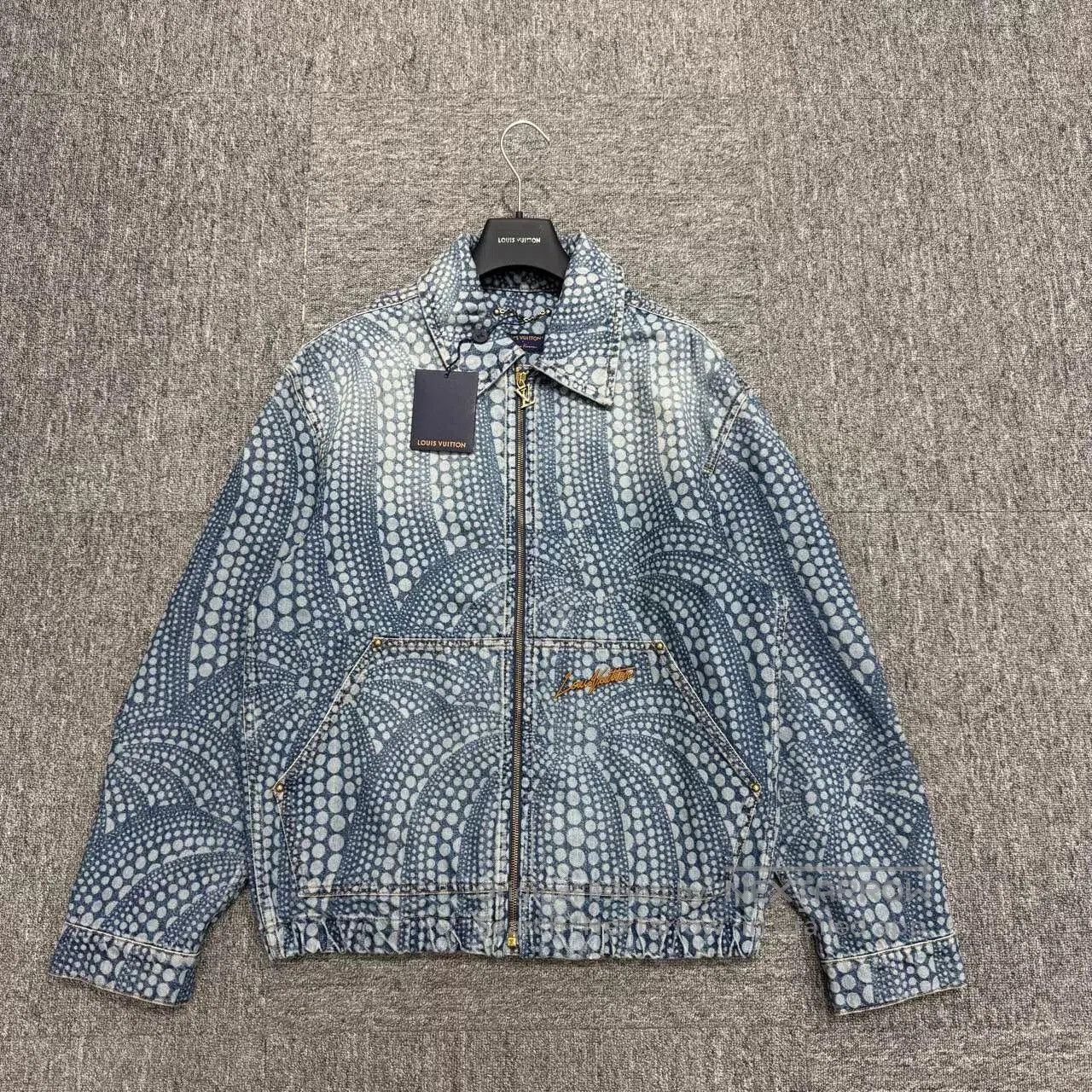 Louis Vuitton louis vuitton dotted denim jacket. Size US L / EU 52-54 / 3 - 1 Thumbnail