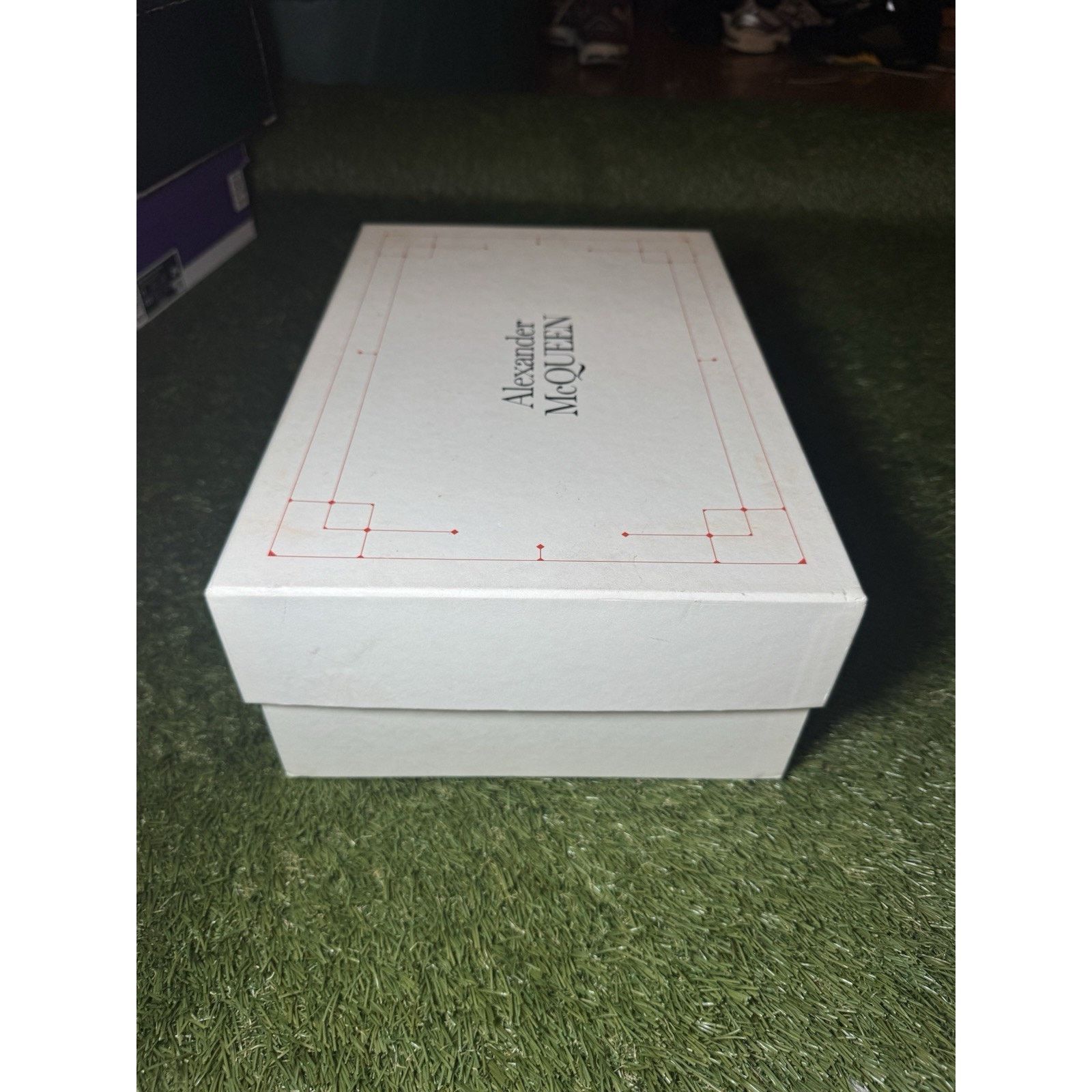 Alexander McQueen Alexander McQueen White Ultramarine Crocodile Size 42EU / 9M Size US 9 / EU 42 - 6 Thumbnail