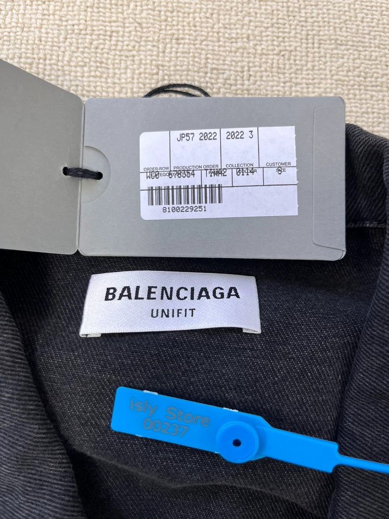 Balenciaga Balenciaga Luminous Jacket Jacket Size US S / EU 44-46 / 1 - 4 Thumbnail