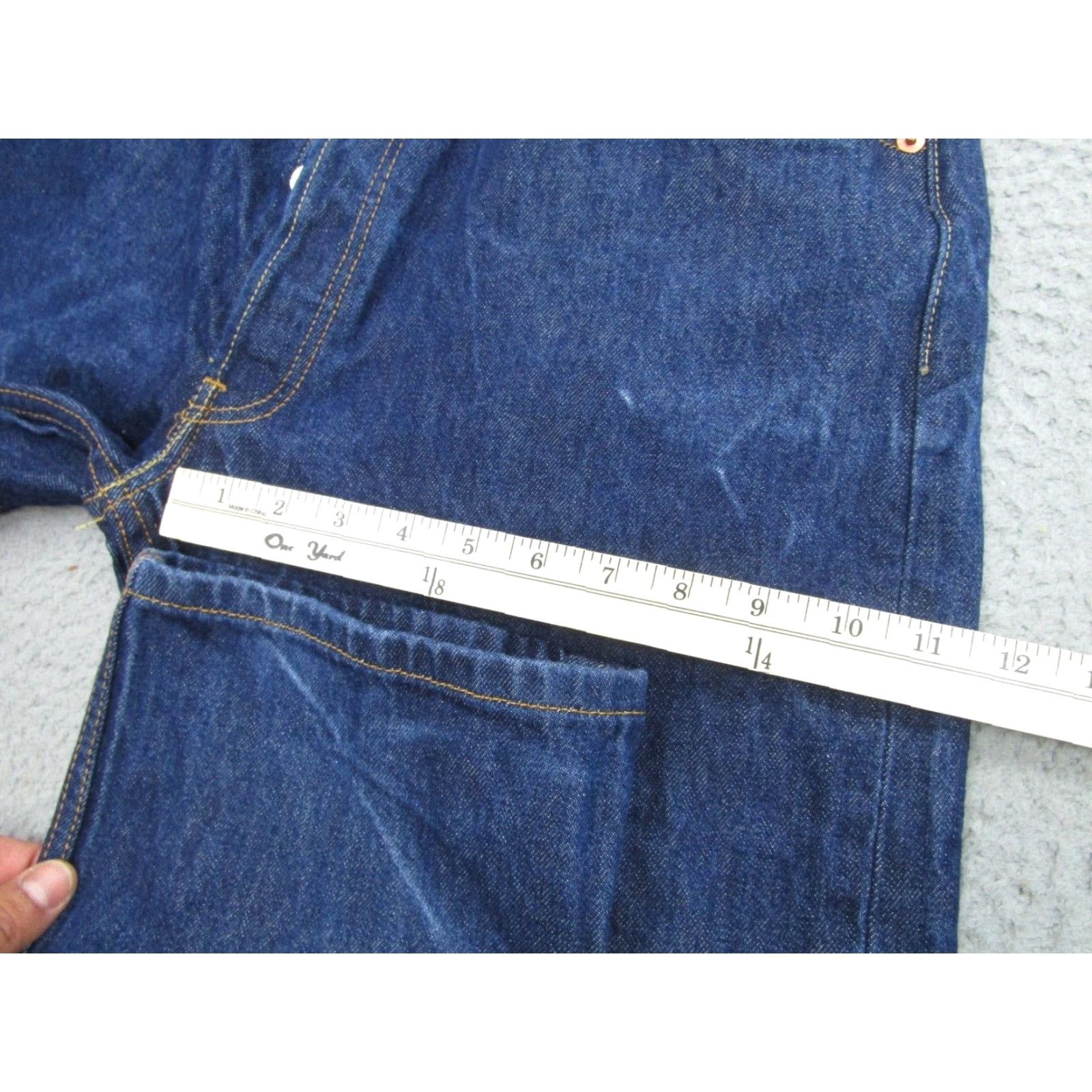 Levi's VINTAGE Levi's 501 Jeans Mens 34x30 Blue Denim Straight Regular Fit USA Size US 34 / EU 50 - 6 Thumbnail